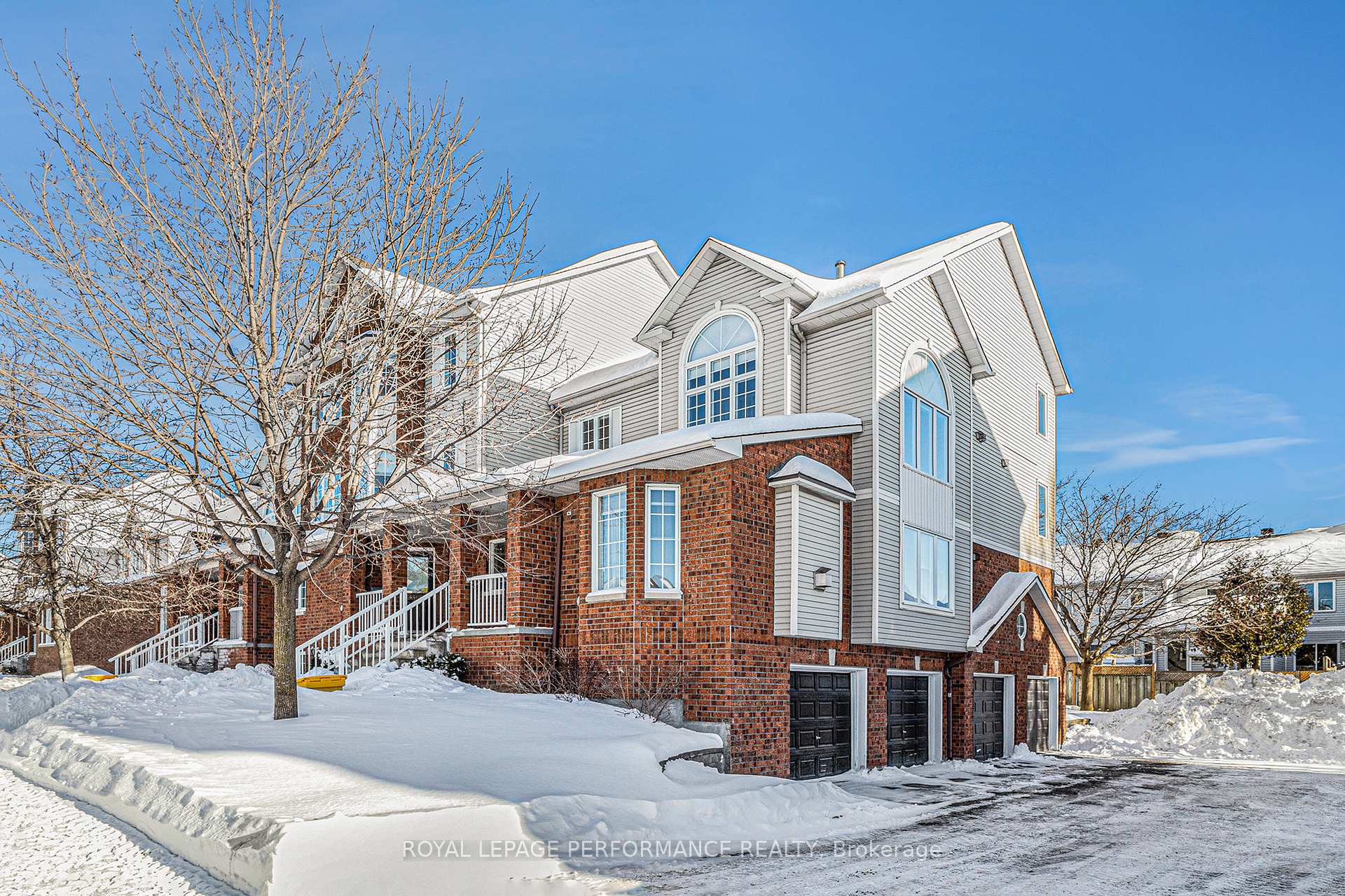 Photo 2 of 4464 Harper Avenue, Ottawa, Carson Grove — HOMEH