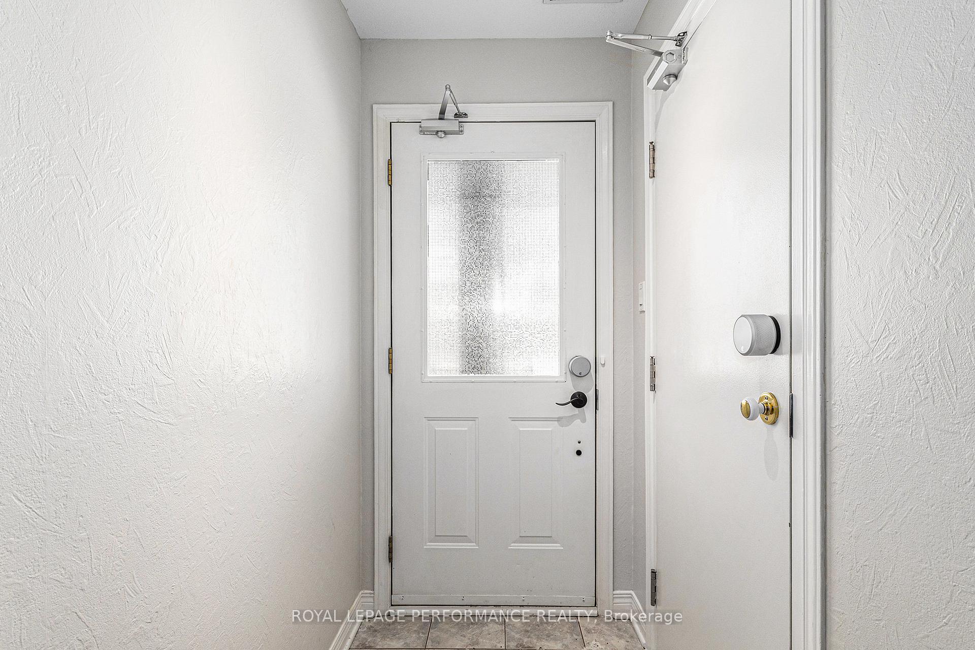 Photo 3 of 4464 Harper Avenue, Ottawa, Carson Grove — HOMEH