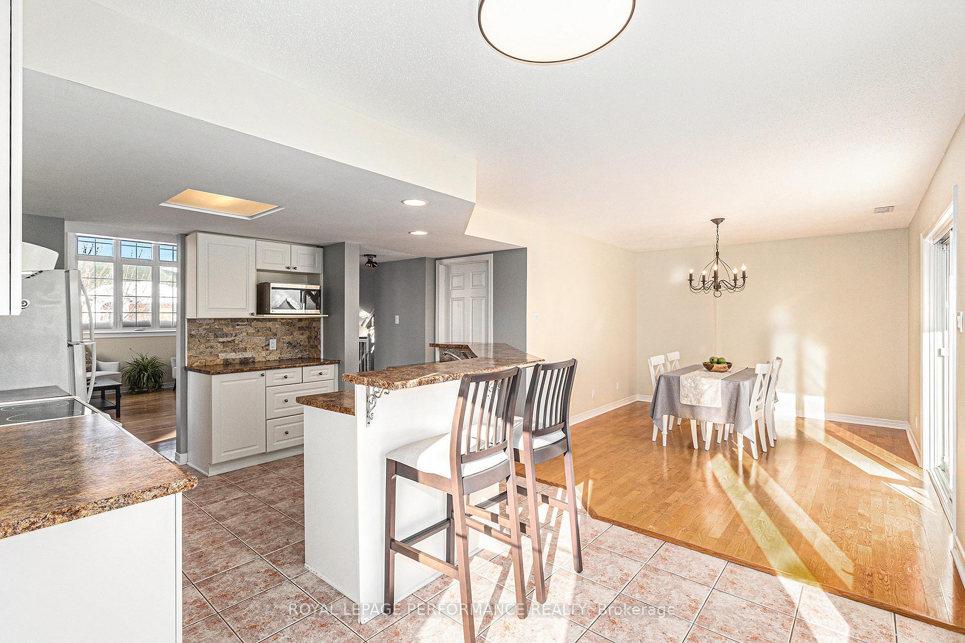 Photo 14 of 4464 Harper Avenue, Ottawa, Carson Grove — HOMEH