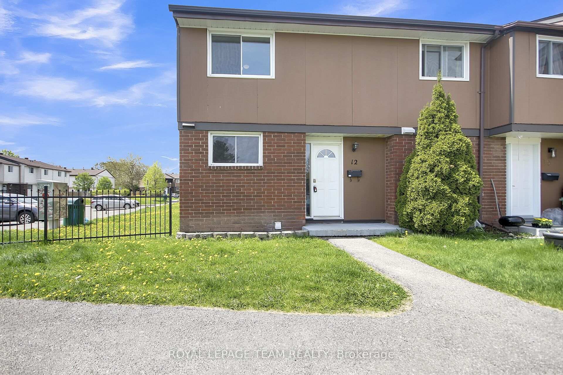 Photo 1 of Unit 23, 12 Glencoe Street, Ottawa, Arlington Woods — HOMEH