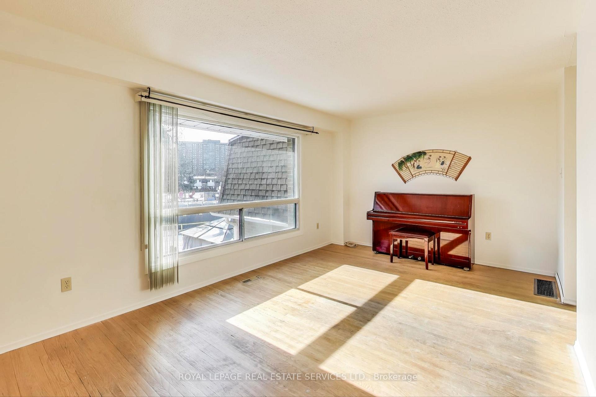 Photo 2 of Unit 157, 475 Bramalea Road, Brampton, Southgate — HOMEH