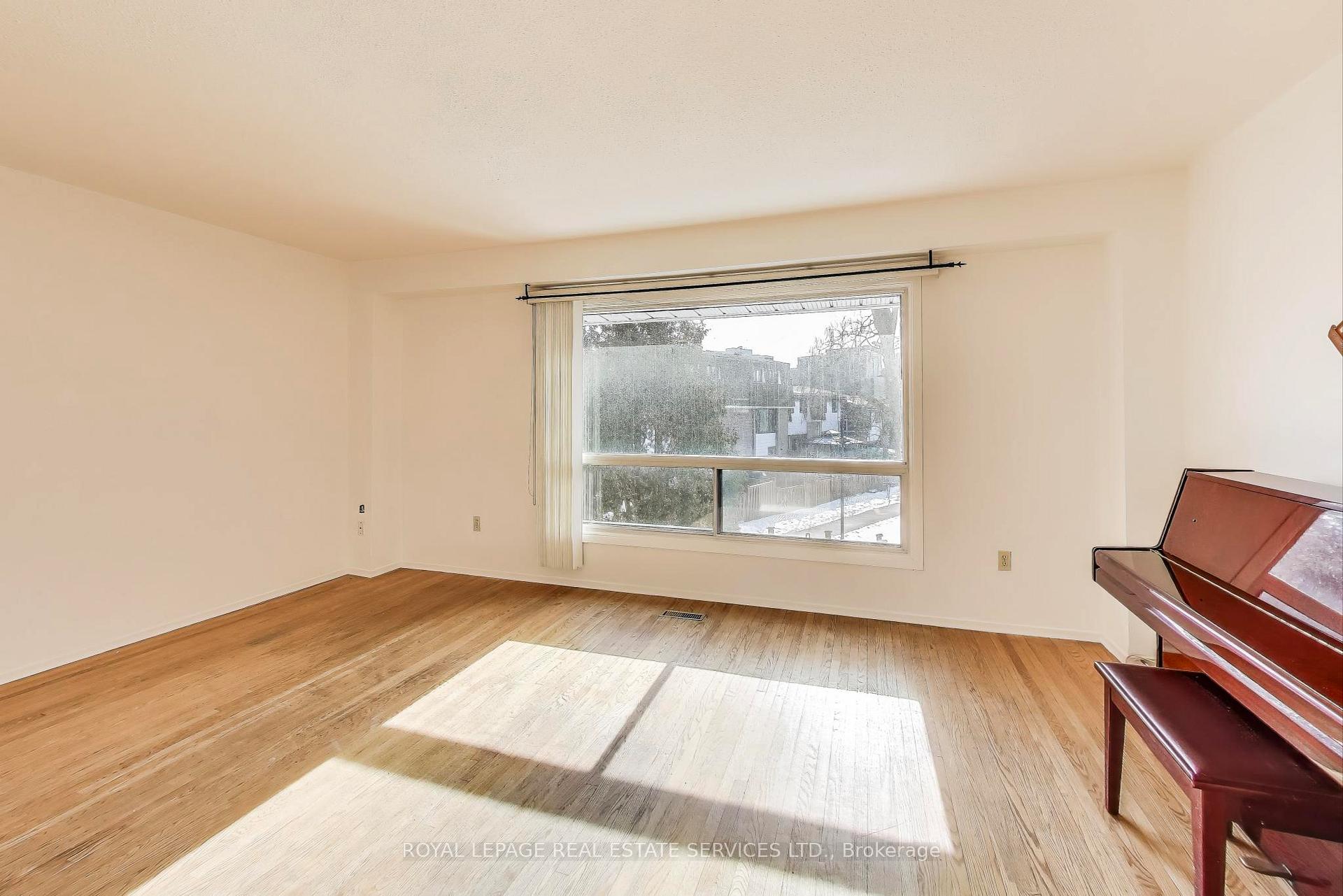 Photo 3 of Unit 157, 475 Bramalea Road, Brampton, Southgate — HOMEH