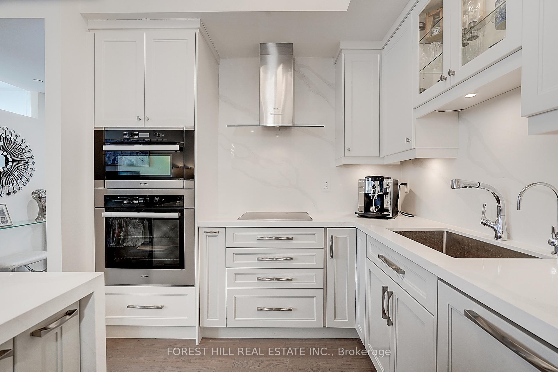 Photo 12 of Unit Uph06, 3018 Yonge Street, Toronto, Lawrence Park South — HOMEH