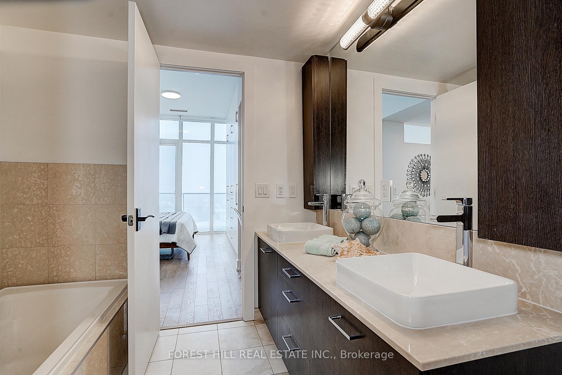 Photo 25 of Unit Uph06, 3018 Yonge Street, Toronto, Lawrence Park South — HOMEH