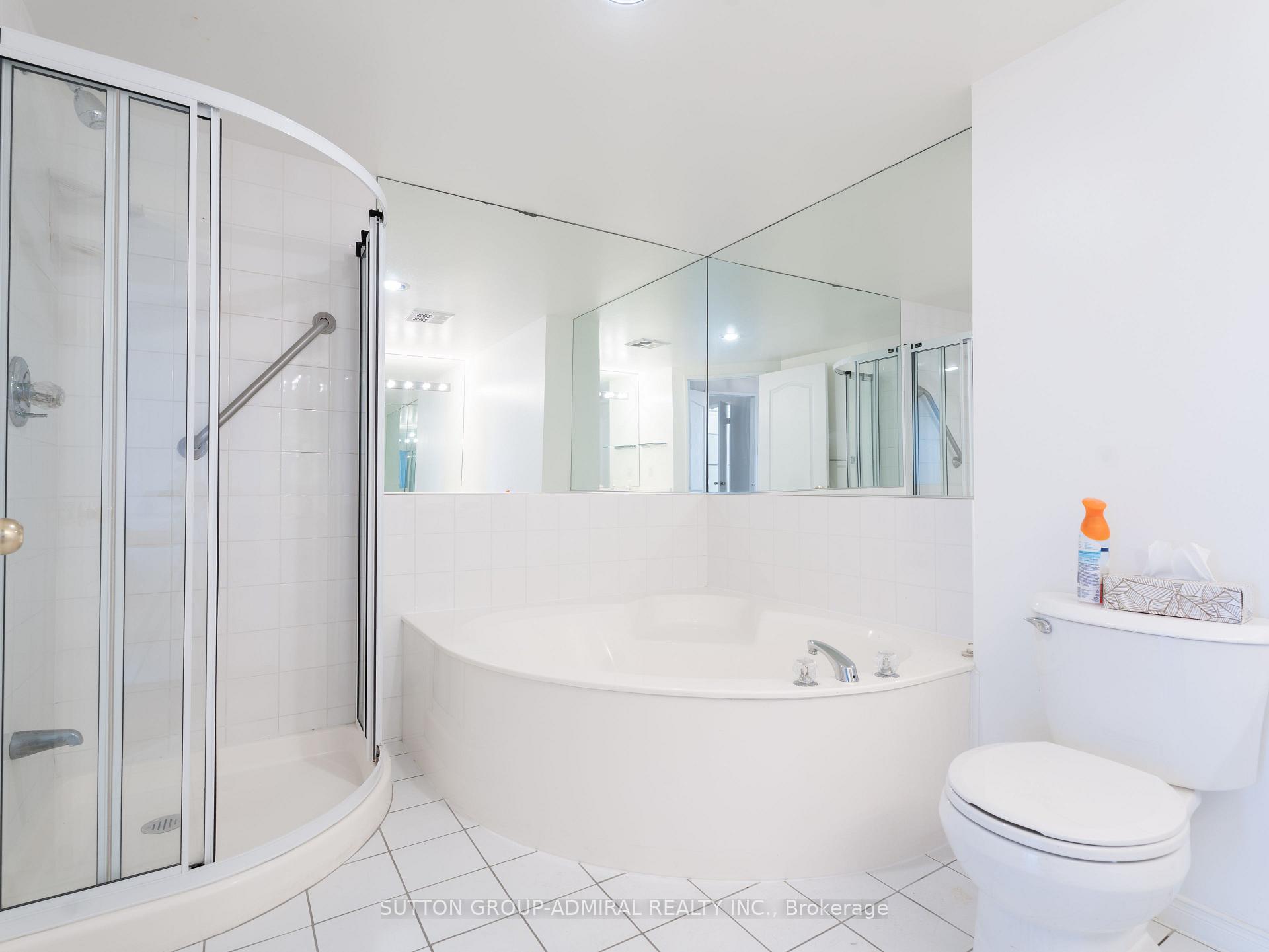 Photo 23 of Unit 412, 11 Townsgate Drive, Vaughan, Crestwood-Springfarm-Yorkhill — HOMEH
