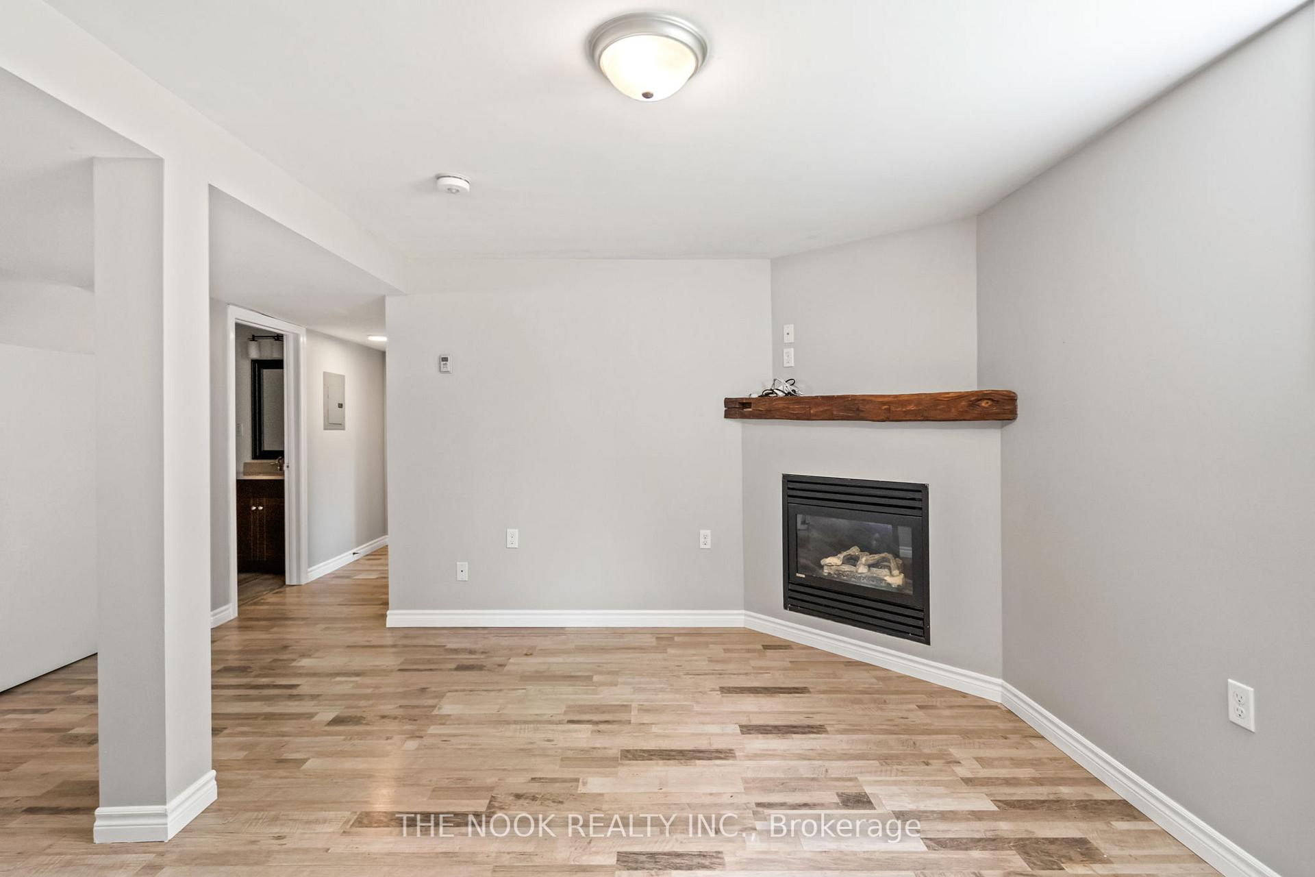 Photo 12 of 30 Lamb's Lane, Clarington, Bowmanville — HOMEH