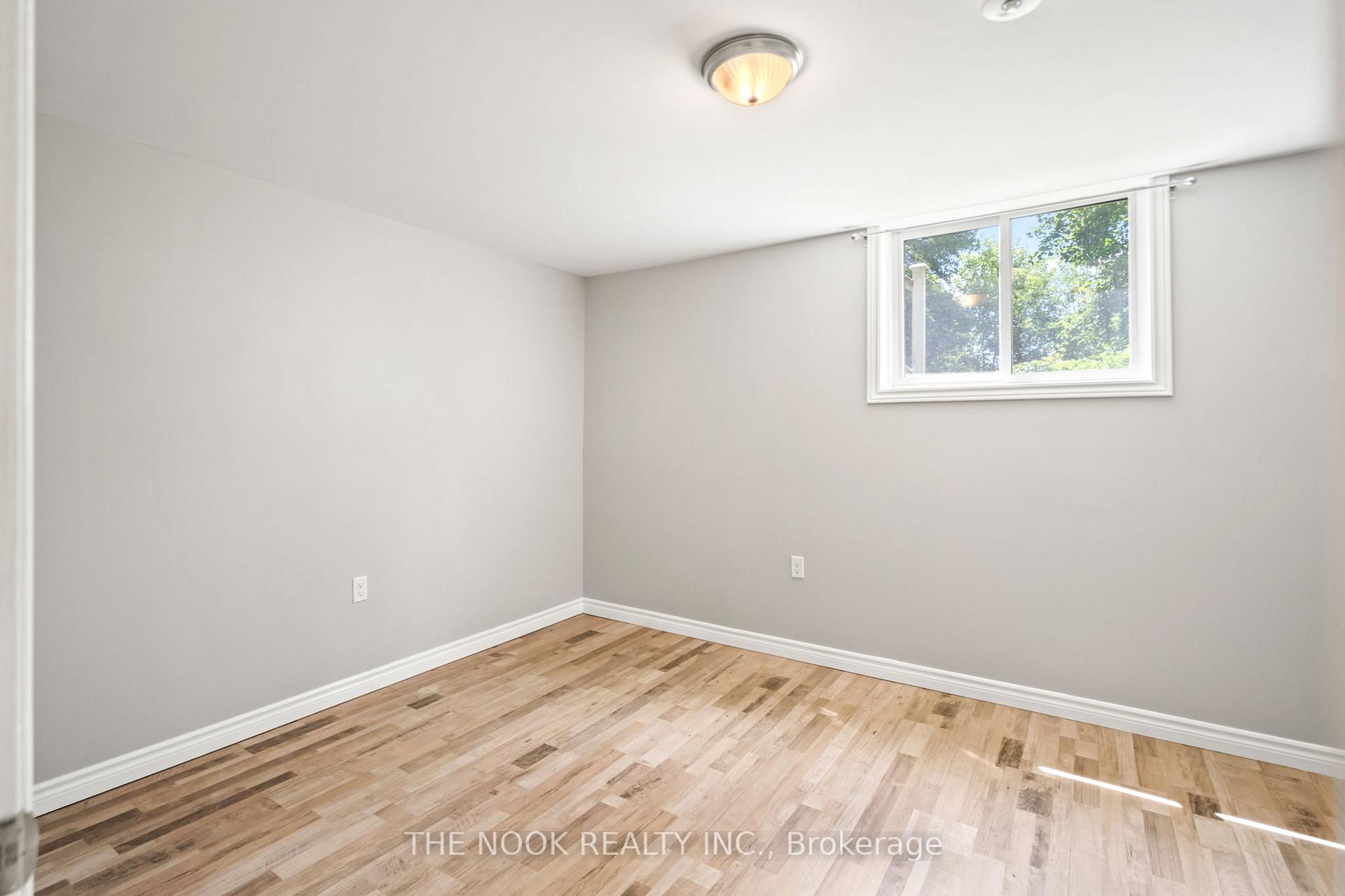 Photo 24 of 30 Lamb's Lane, Clarington, Bowmanville — HOMEH