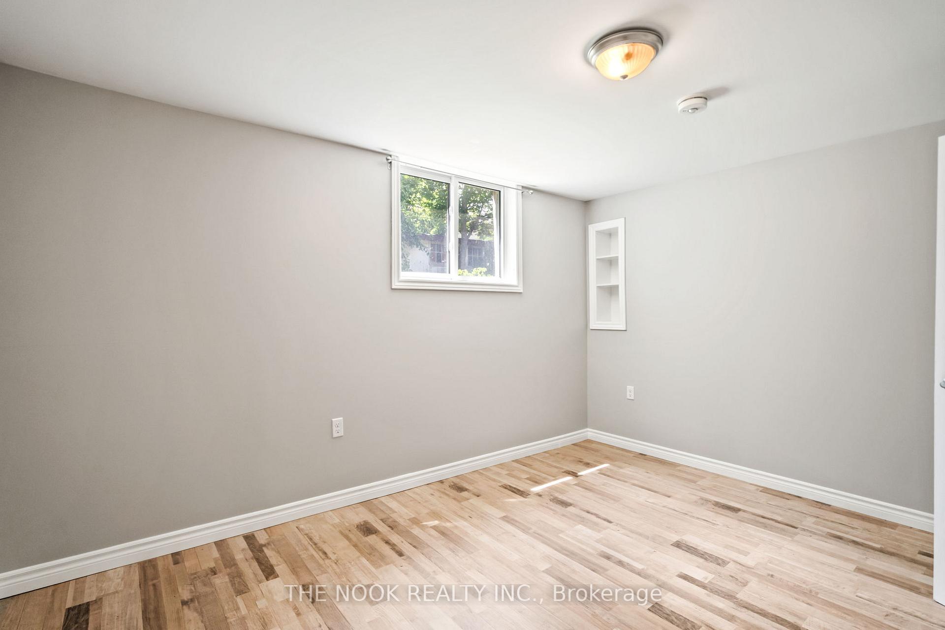 Photo 26 of 30 Lamb's Lane, Clarington, Bowmanville — HOMEH
