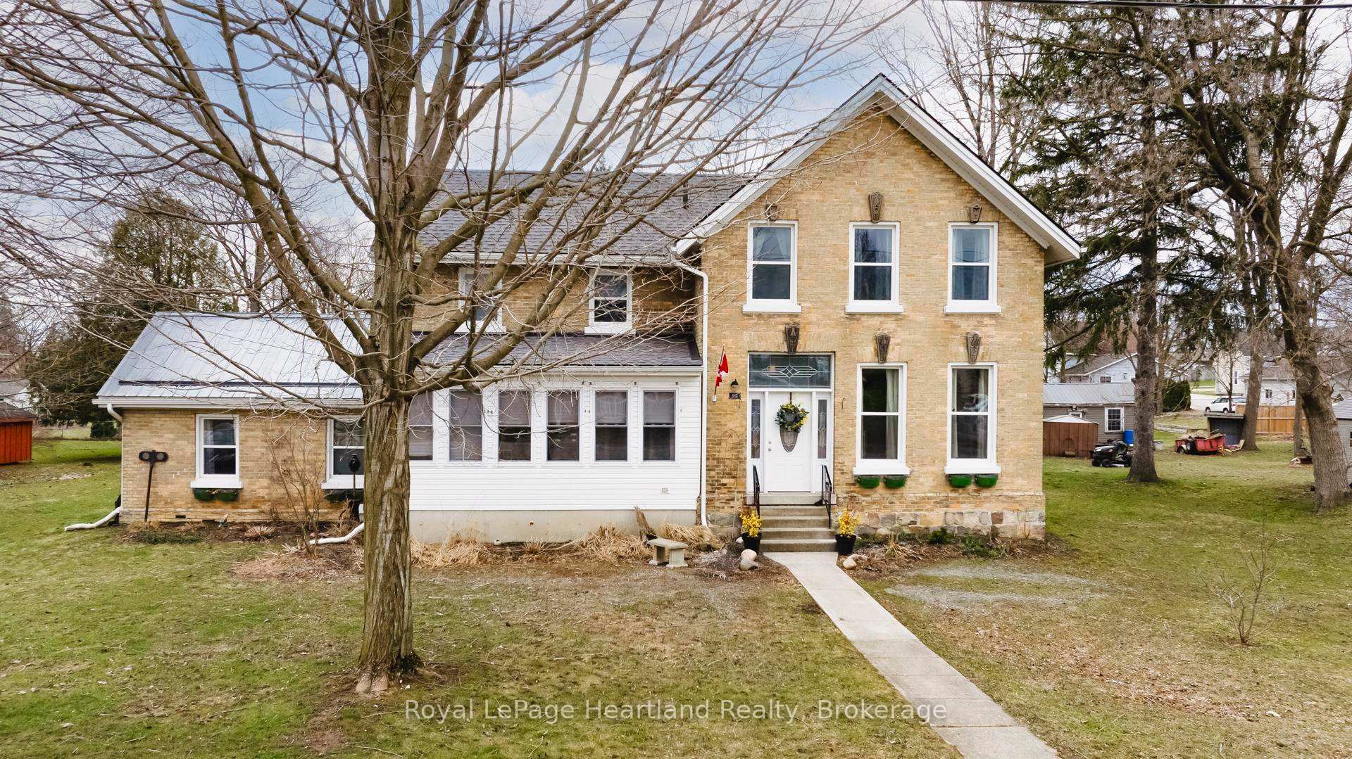 Front of 142 Maple Street