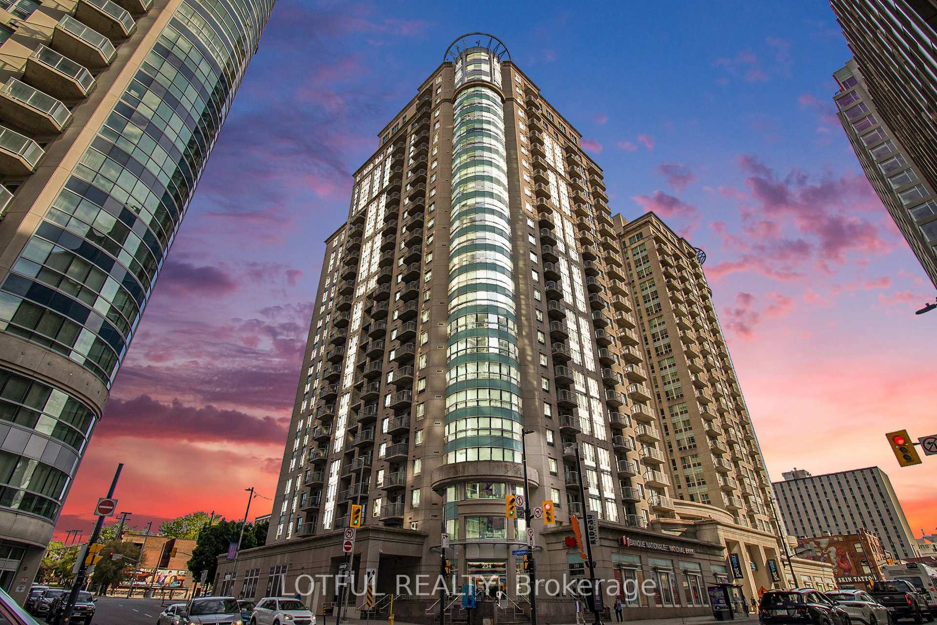 Photo 1 of Unit 1703, 234 Rideau Street, Ottawa, Sandy Hill — HOMEH