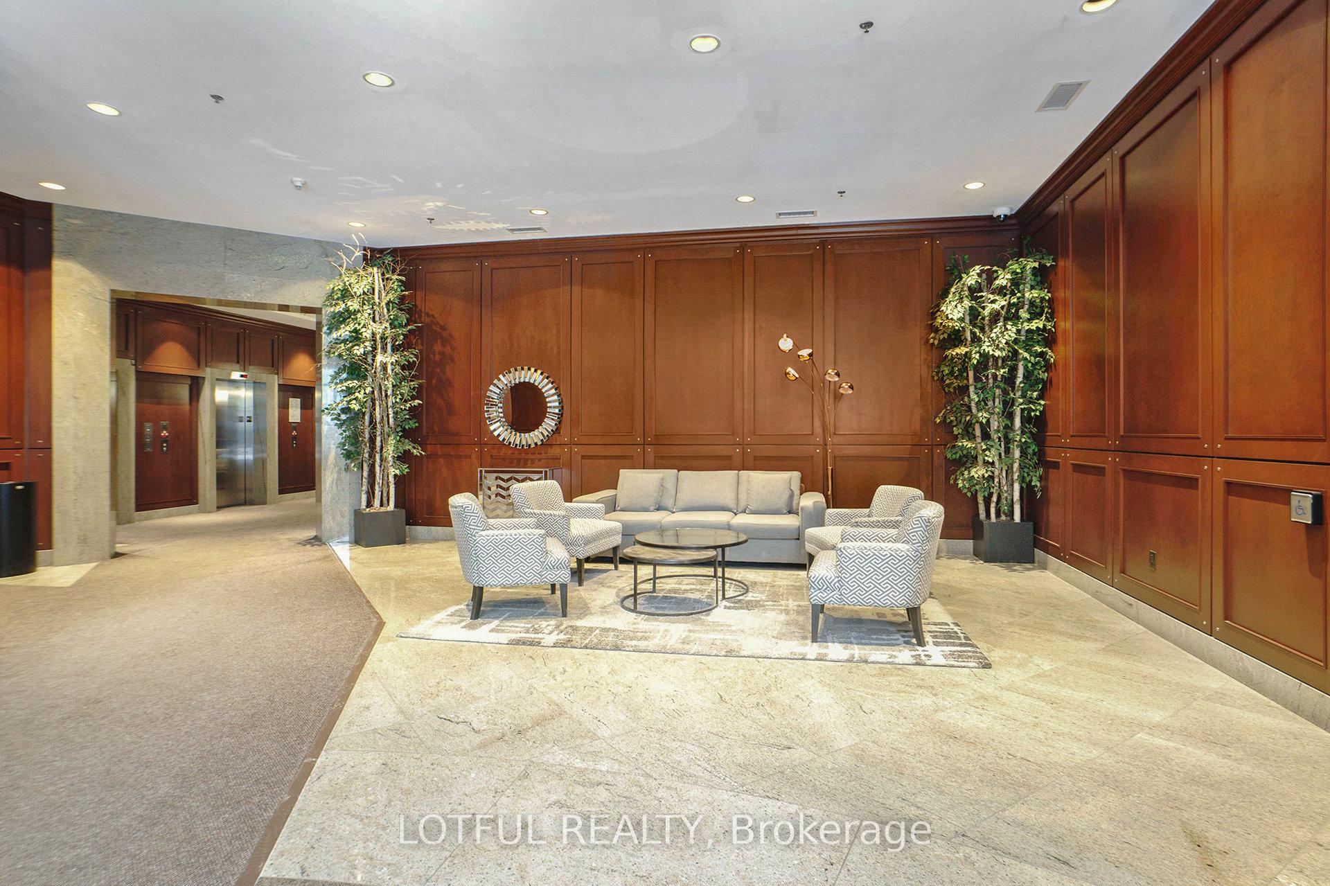 Photo 3 of Unit 1703, 234 Rideau Street, Ottawa, Sandy Hill — HOMEH