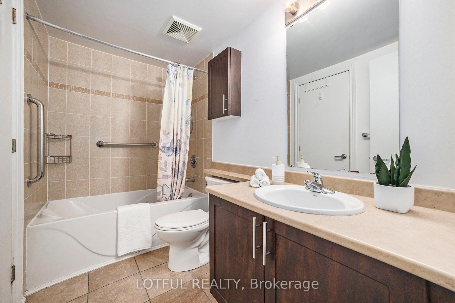Photo 22 of Unit 1703, 234 Rideau Street, Ottawa, Sandy Hill — HOMEH