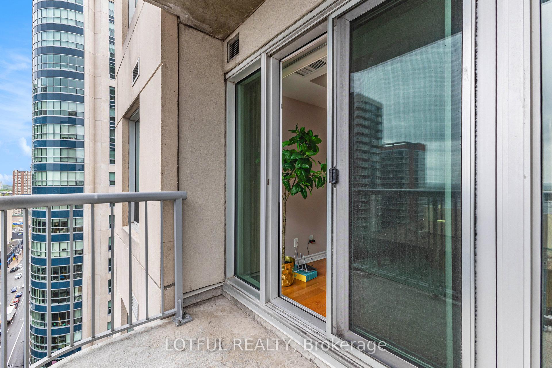 Photo 24 of Unit 1703, 234 Rideau Street, Ottawa, Sandy Hill — HOMEH