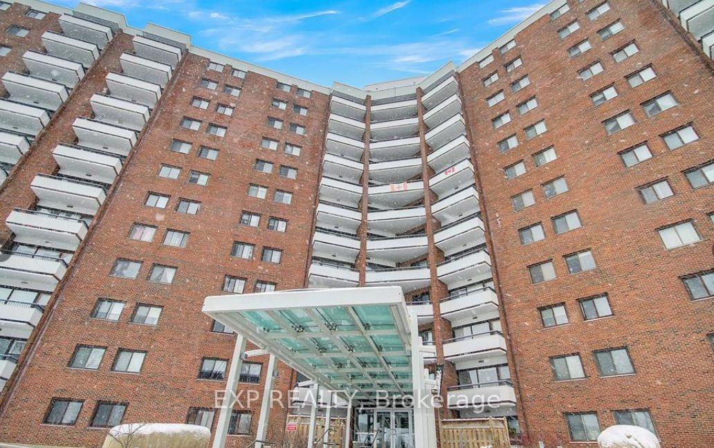 Photo 2 of Unit 220, 20 Chesterton Drive, Ottawa, Borden Farm/Stewart Farm/Carleton Heights/Parkwood Hills — HOMEH