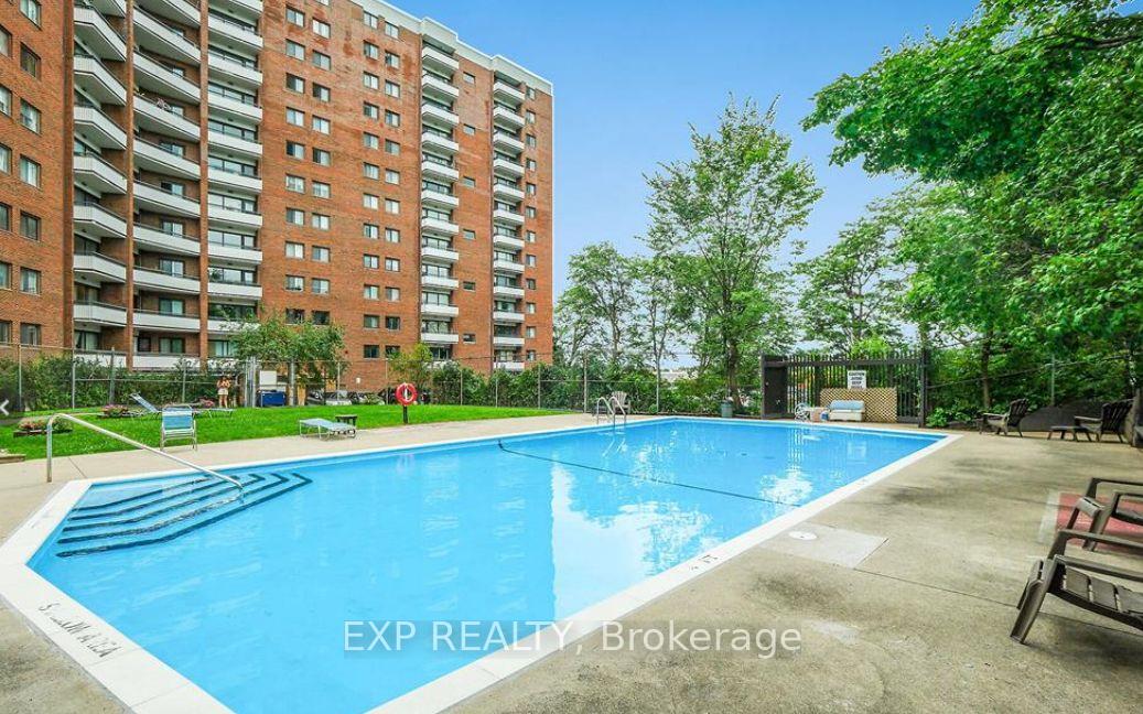 Photo 20 of Unit 220, 20 Chesterton Drive, Ottawa, Borden Farm/Stewart Farm/Carleton Heights/Parkwood Hills — HOMEH