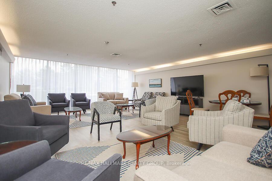 Photo 16 of Unit 410, 1081 Ambleside Drive, Ottawa, Woodroffe — HOMEH