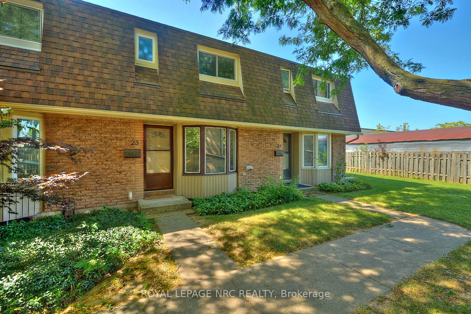 Photo 3 of Unit 23, 75 Ventura Drive, St. Catharines, Haig — HOMEH