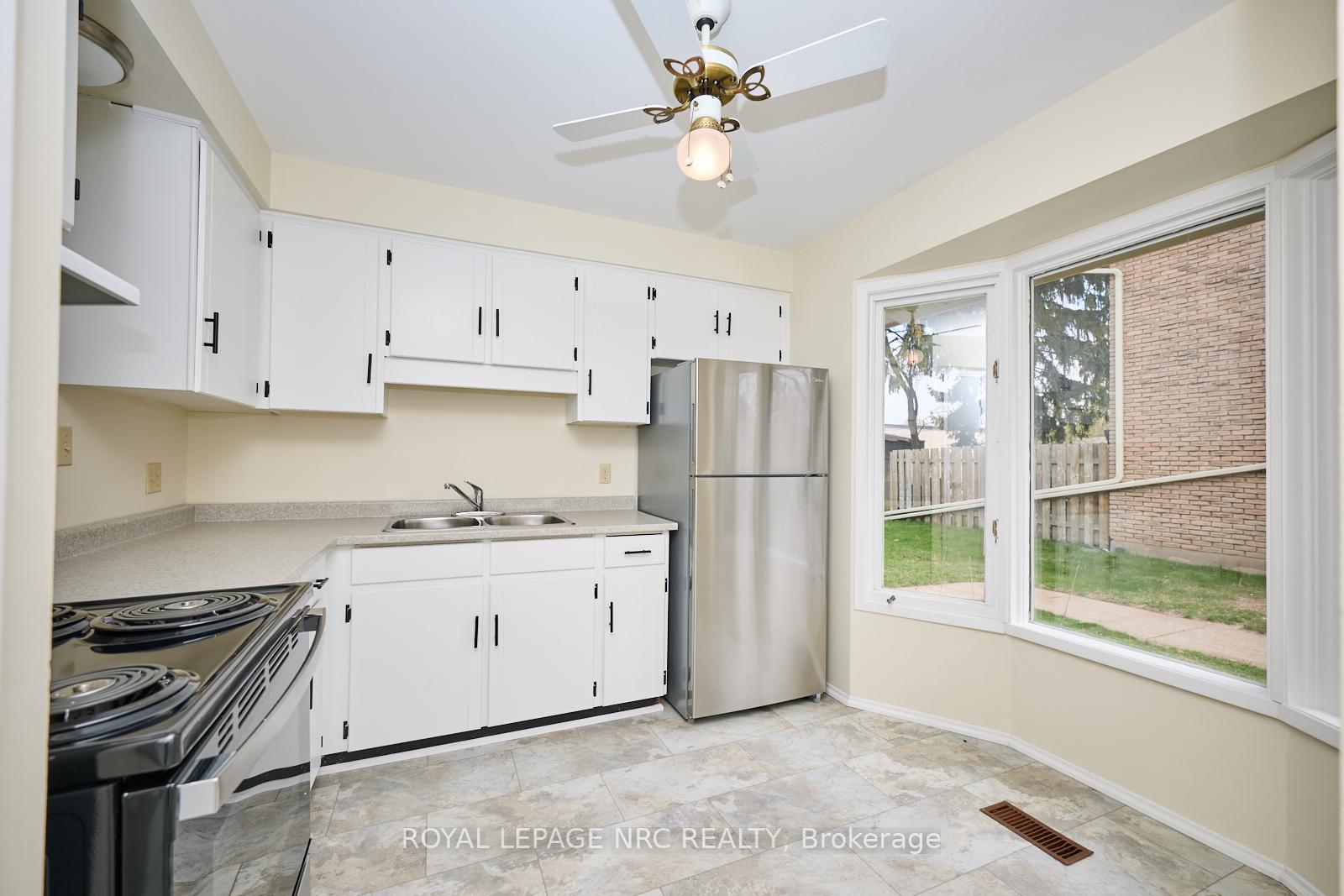 Photo 13 of Unit 23, 75 Ventura Drive, St. Catharines, Haig — HOMEH