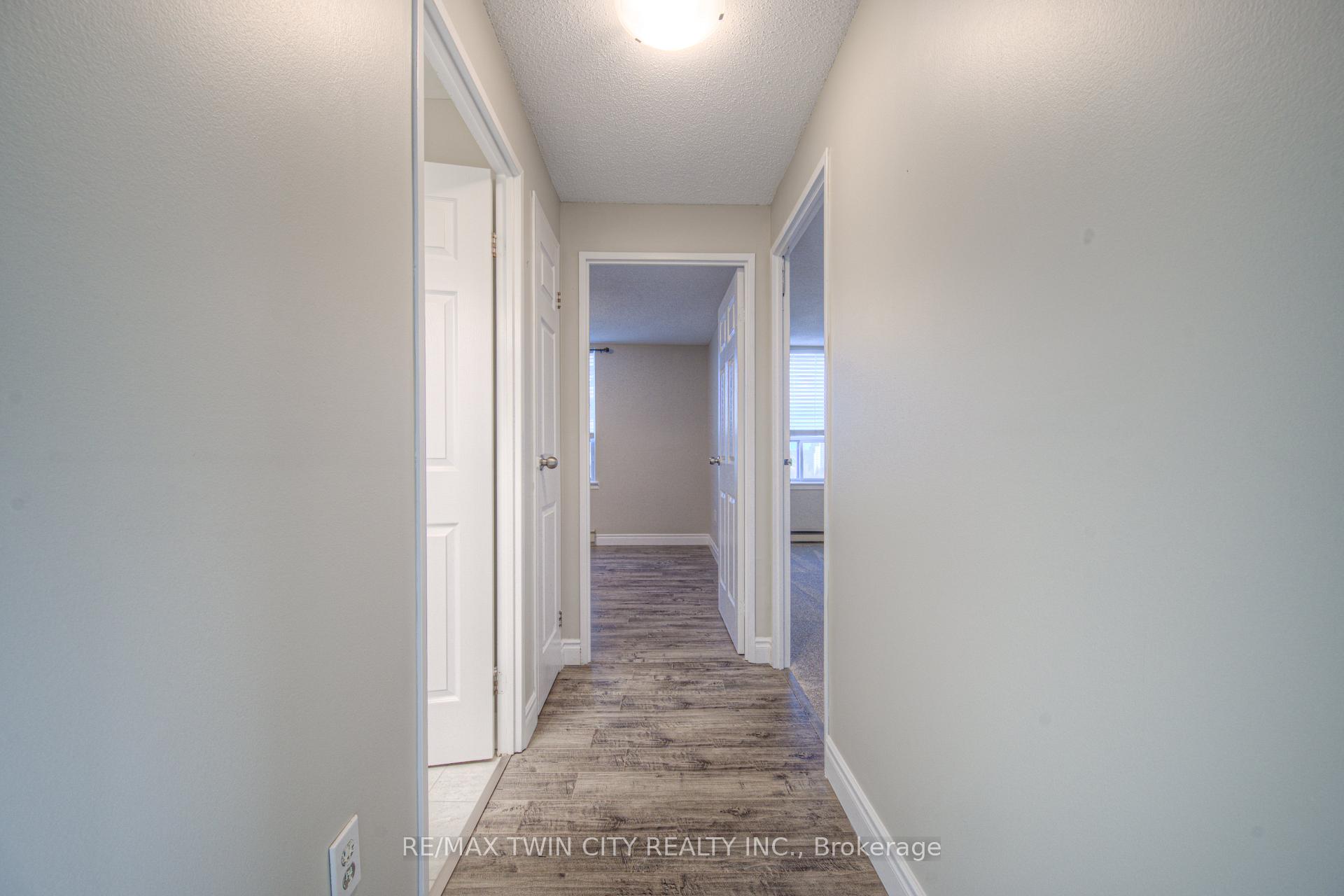 Photo 16 of Unit 1105, 35 Green Valley Drive, Waterloo — HOMEH