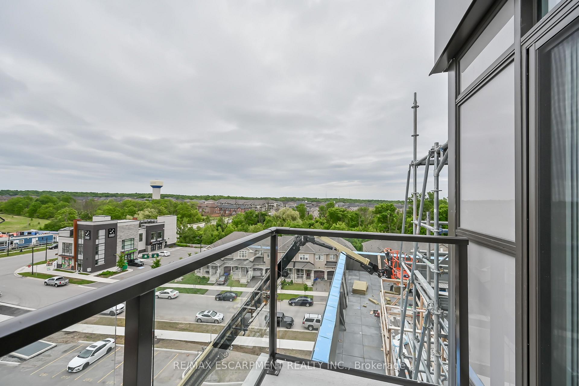 Photo 1 of Unit 611, 470 Dundas Street E, Hamilton, Waterdown — HOMEH