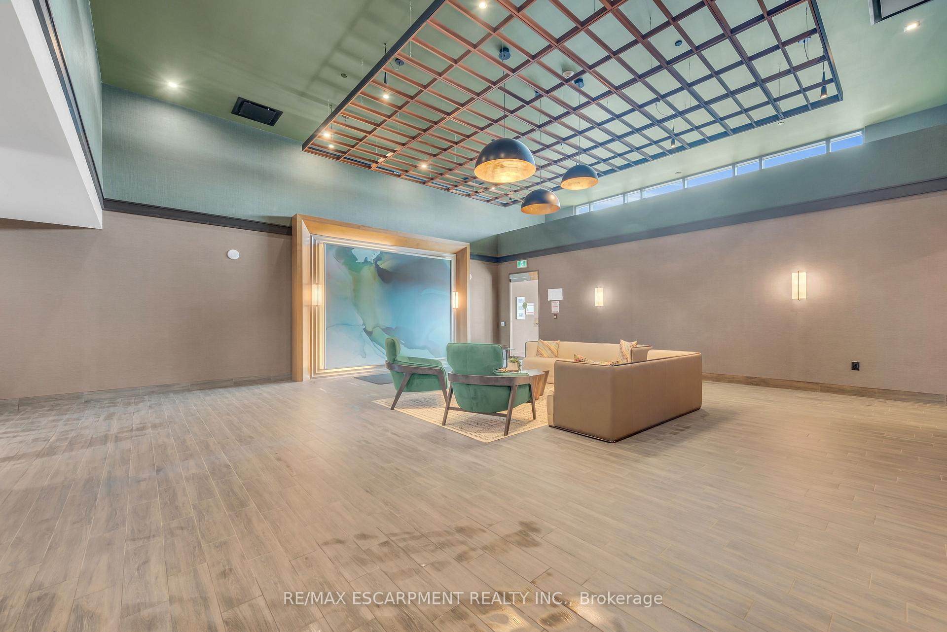 Photo 10 of Unit 611, 470 Dundas Street E, Hamilton, Waterdown — HOMEH