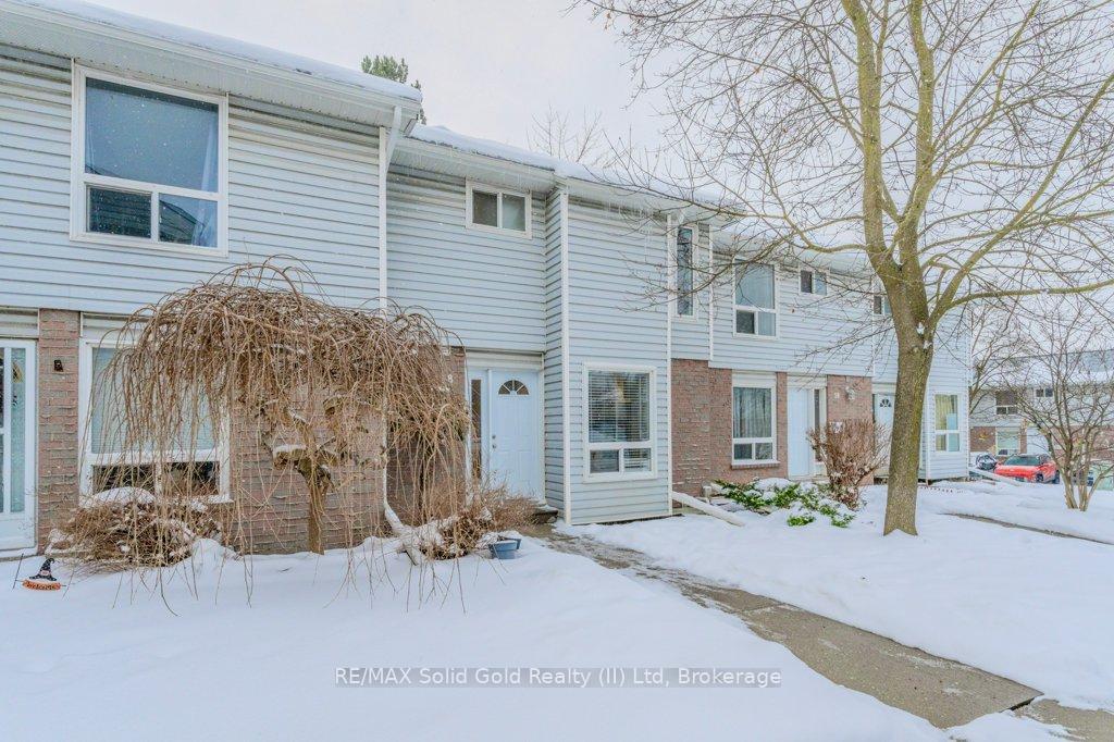 Photo 4 of Unit 58, 32 Mowat Boulevard, Kitchener — HOMEH