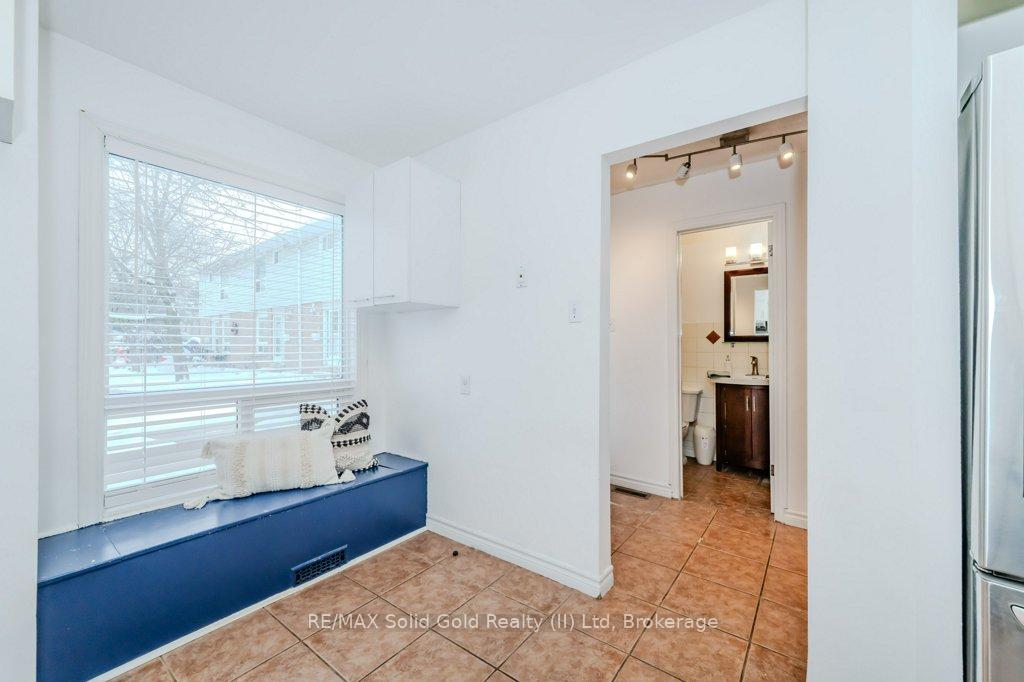 Photo 10 of Unit 58, 32 Mowat Boulevard, Kitchener — HOMEH