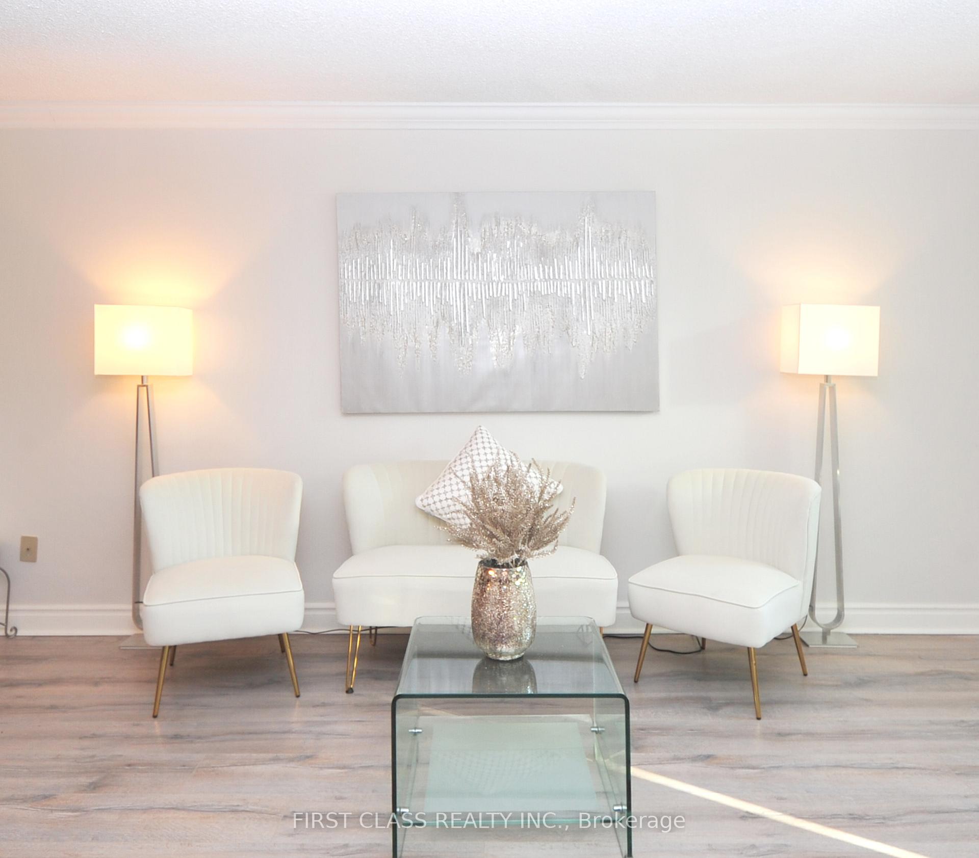 Photo 6 of Unit 506, 7905 Bayview Avenue, Markham, Aileen-Willowbrook — HOMEH
