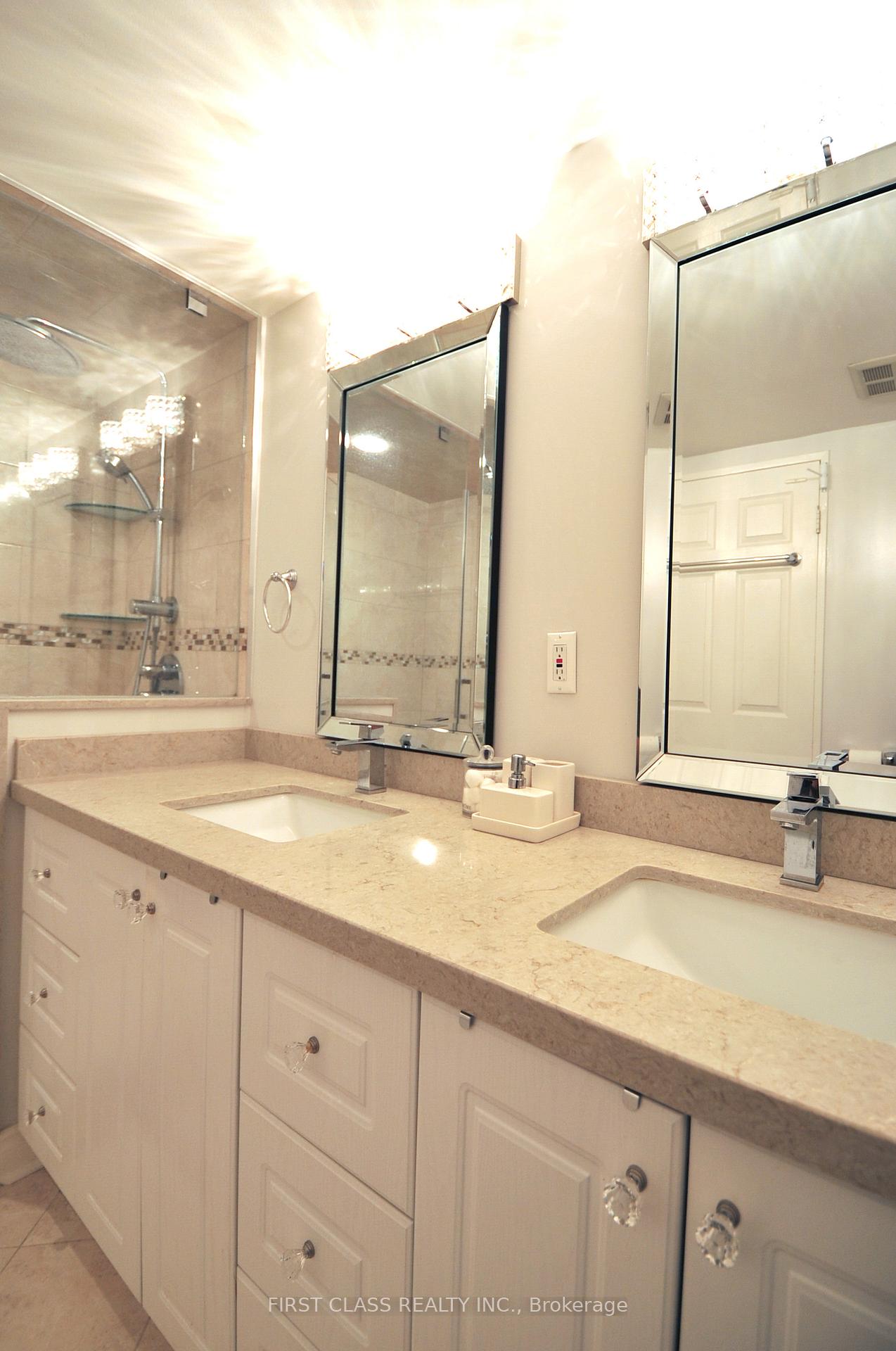 Photo 17 of Unit 506, 7905 Bayview Avenue, Markham, Aileen-Willowbrook — HOMEH