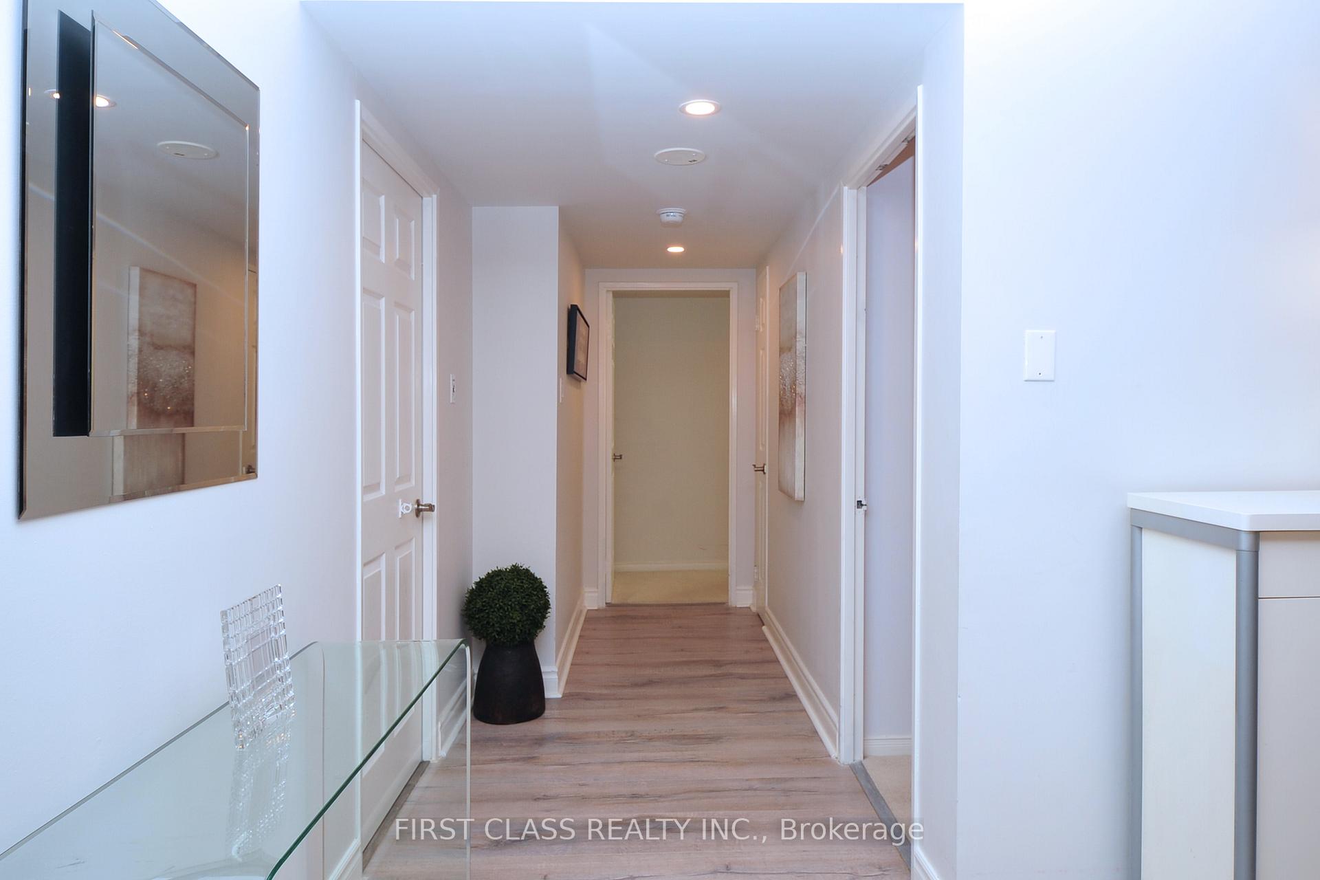 Photo 28 of Unit 506, 7905 Bayview Avenue, Markham, Aileen-Willowbrook — HOMEH
