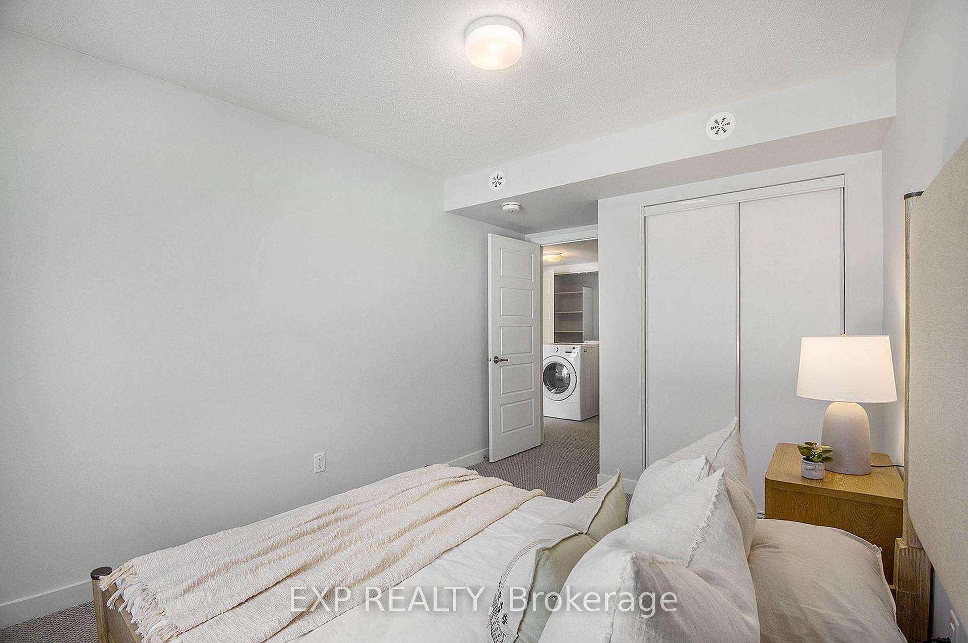 Photo 23 of 426 Mishi Private, Ottawa, CFB Rockcliffe and Area — HOMEH