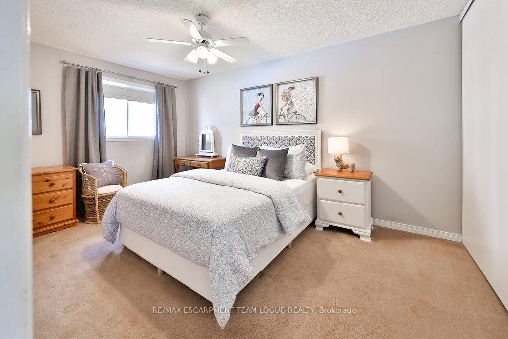 Photo 15 of Unit 11, 104 Frances Avenue, Hamilton, Stoney Creek — HOMEH