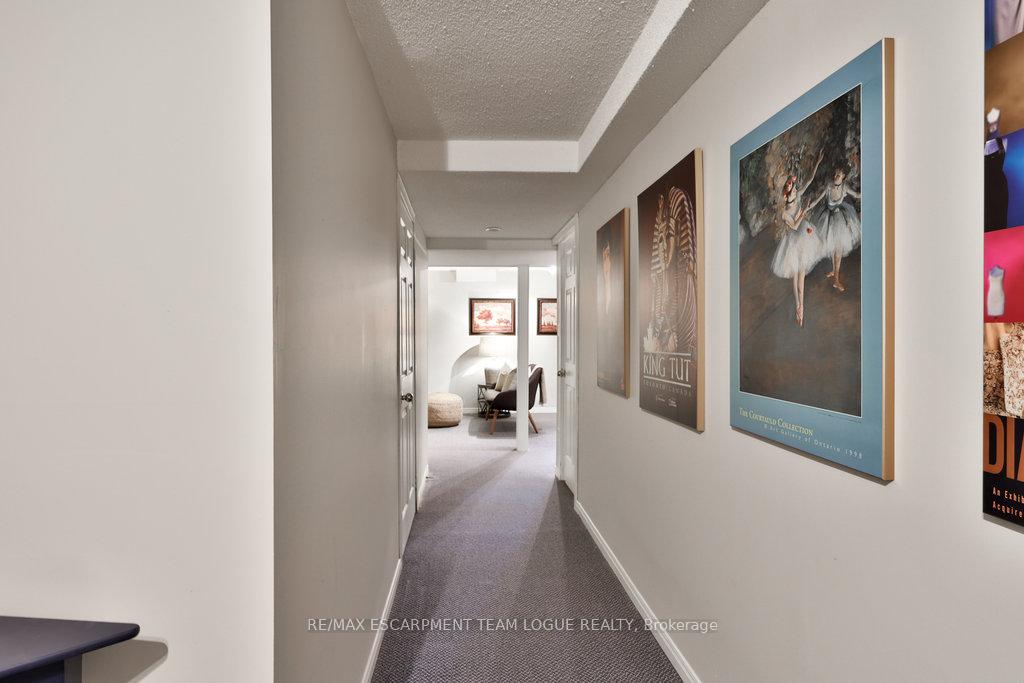 Photo 19 of Unit 11, 104 Frances Avenue, Hamilton, Stoney Creek — HOMEH