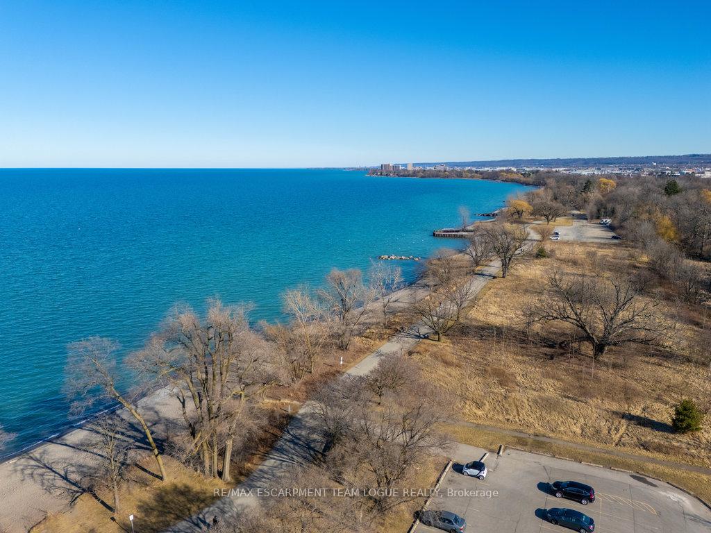 Photo 33 of Unit 11, 104 Frances Avenue, Hamilton, Stoney Creek — HOMEH