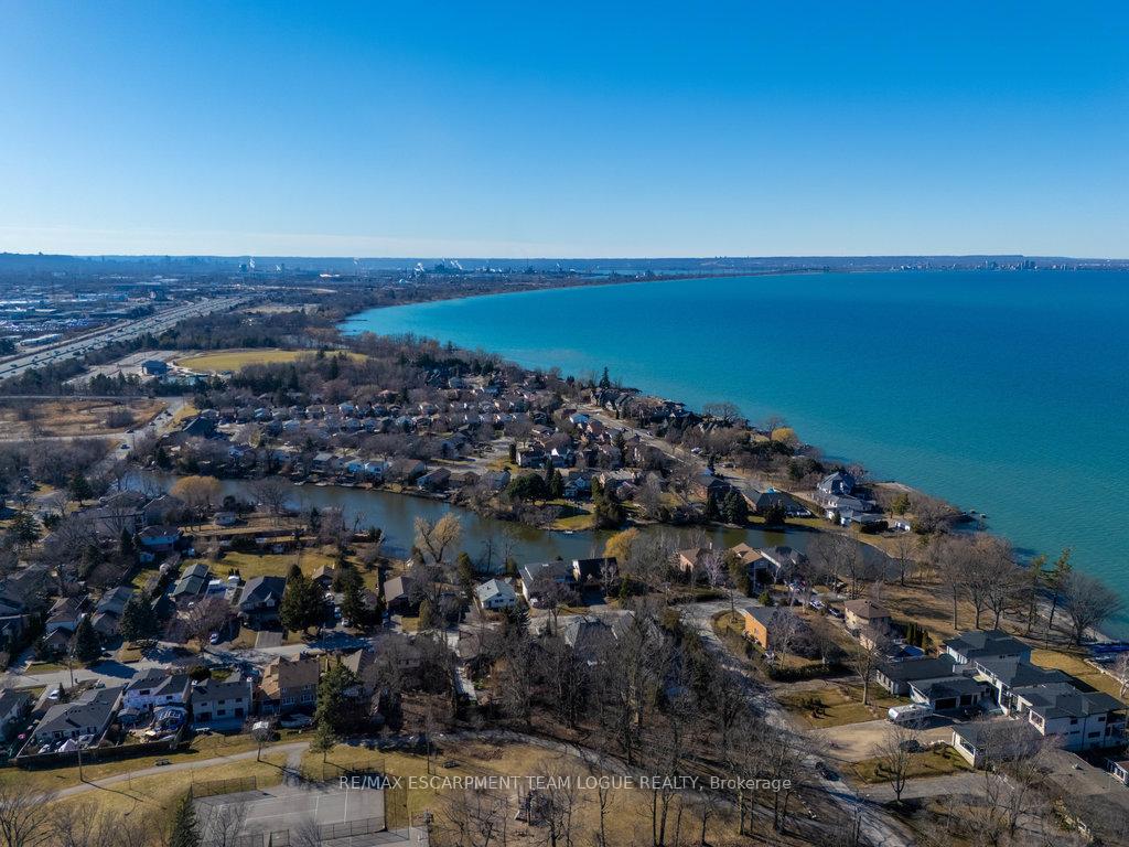 Photo 35 of Unit 11, 104 Frances Avenue, Hamilton, Stoney Creek — HOMEH