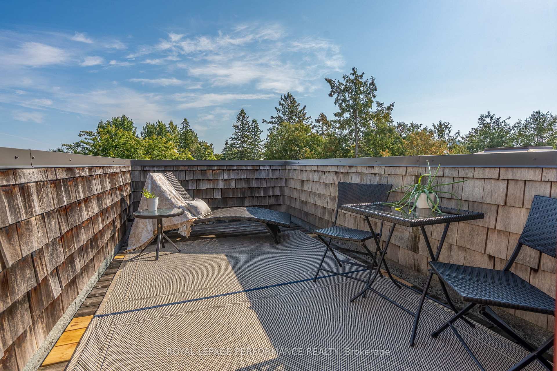 Photo 21 of 11 Marlowe Crescent, Ottawa, Ottawa East — HOMEH