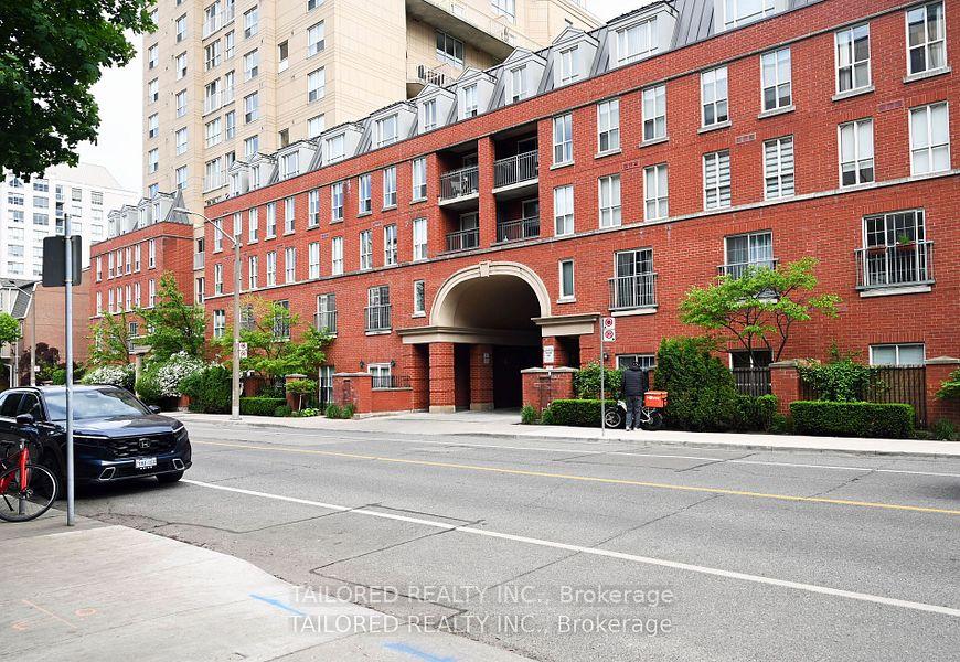 Front of Unit 211, 119 Merton Street