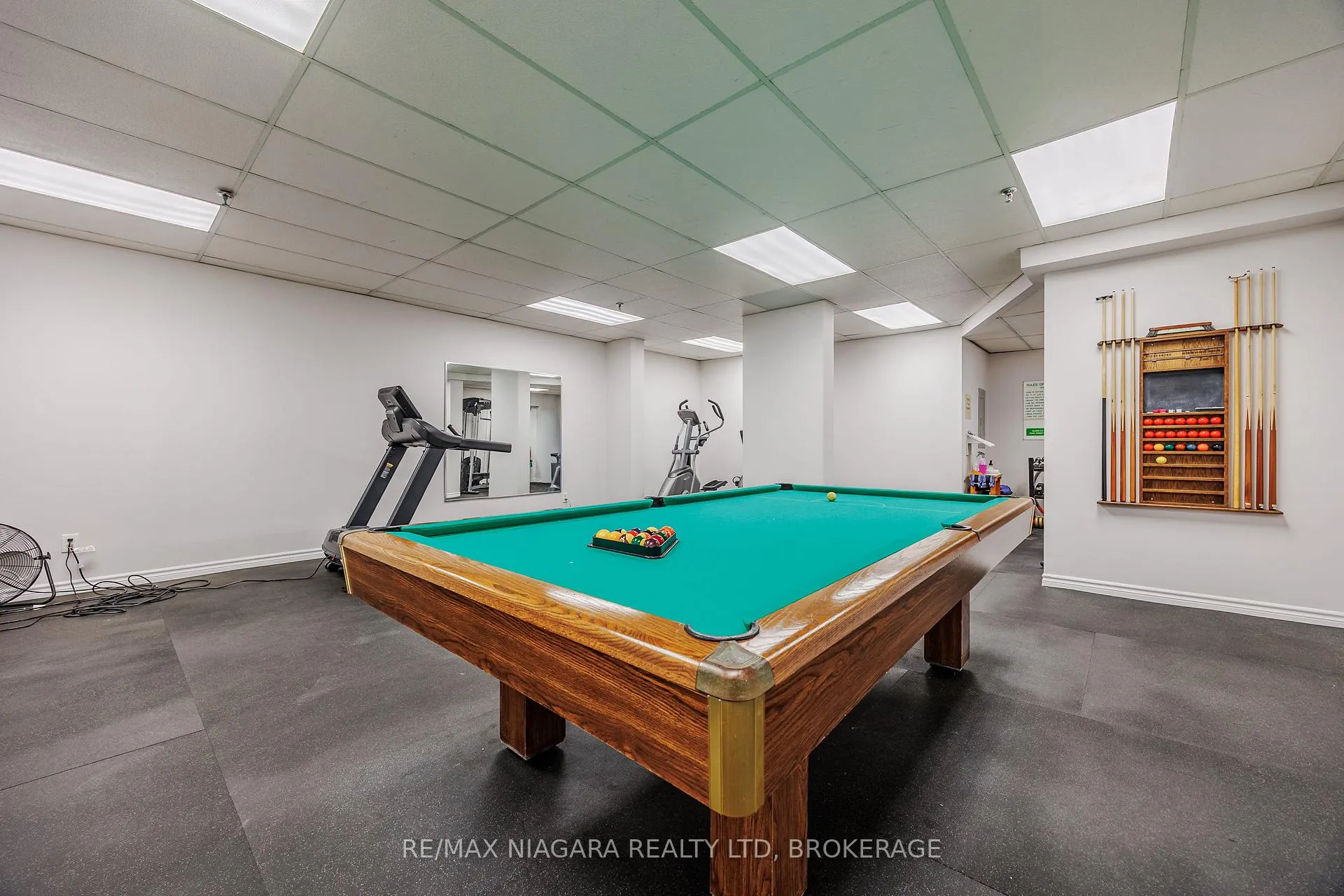 Photo 19 of Unit 307, 81 Scott Street, St. Catharines, Lakeport — HOMEH