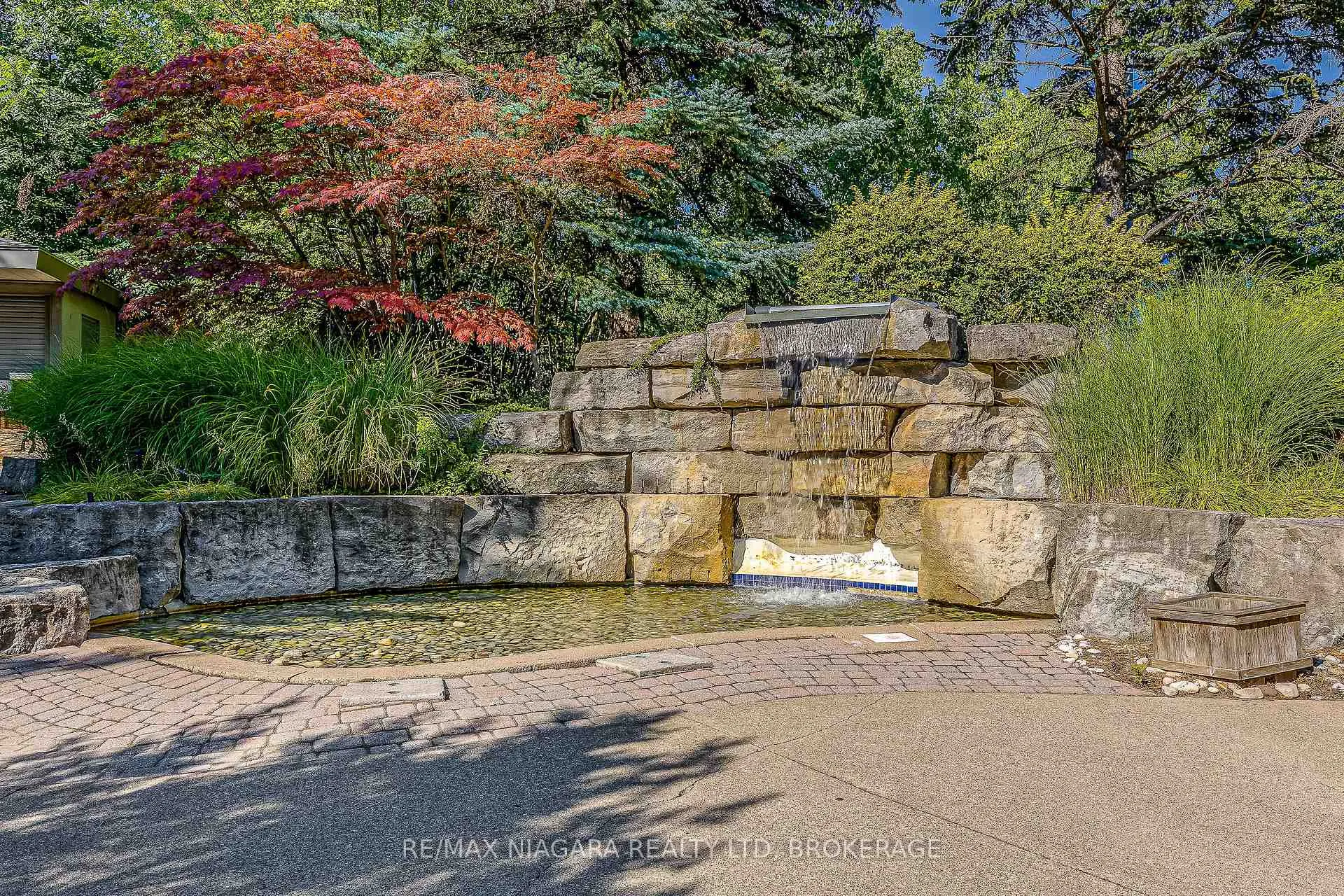 Photo 27 of Unit 307, 81 Scott Street, St. Catharines, Lakeport — HOMEH