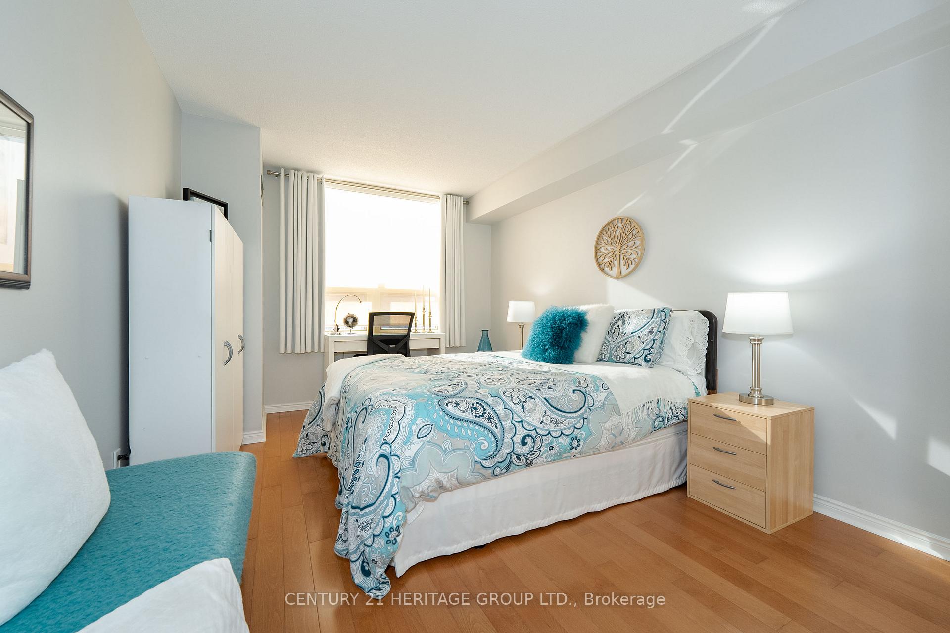 Photo 27 of Unit 504, 14924 Yonge Street, Aurora, Aurora Highlands — HOMEH