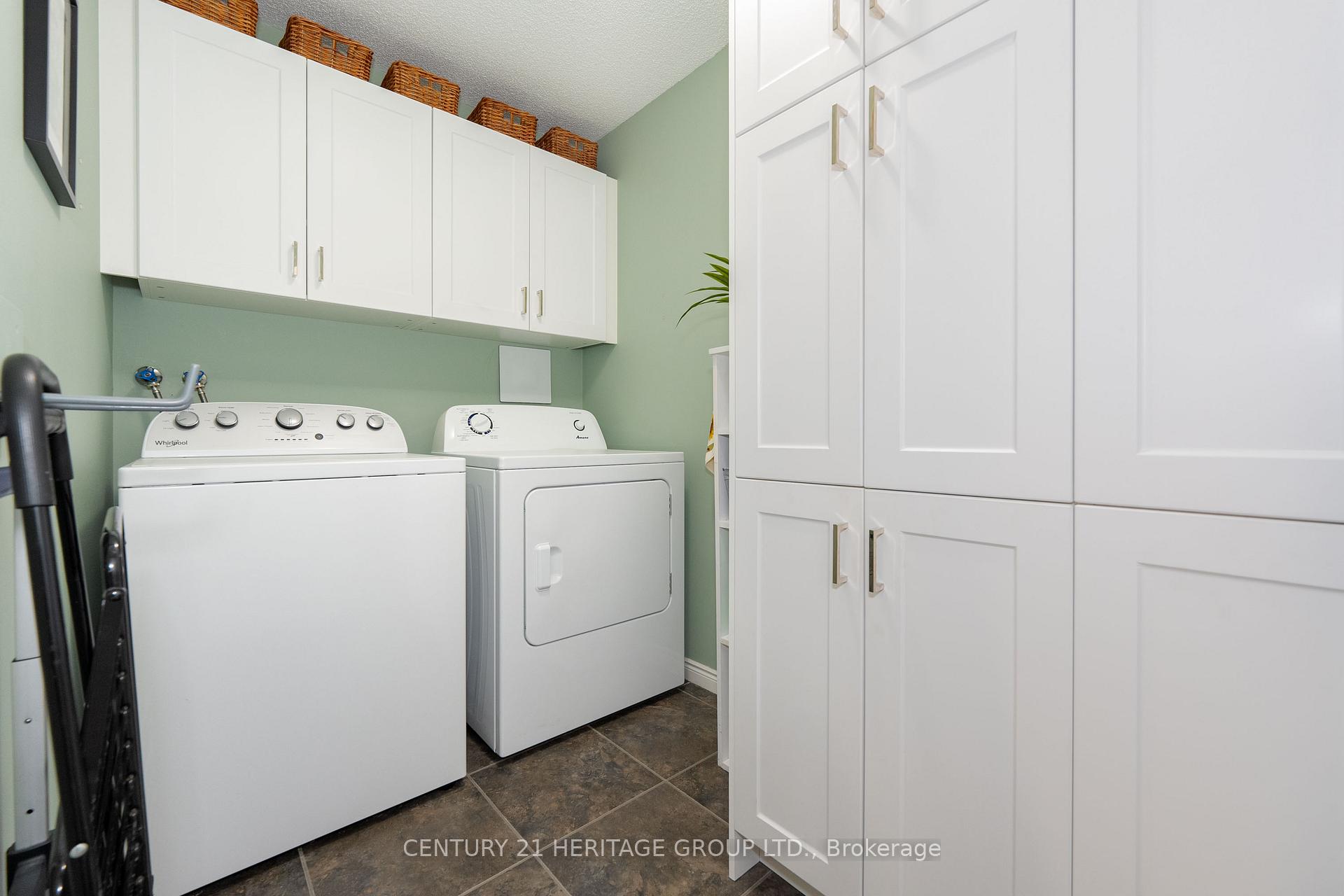 Photo 30 of Unit 504, 14924 Yonge Street, Aurora, Aurora Highlands — HOMEH