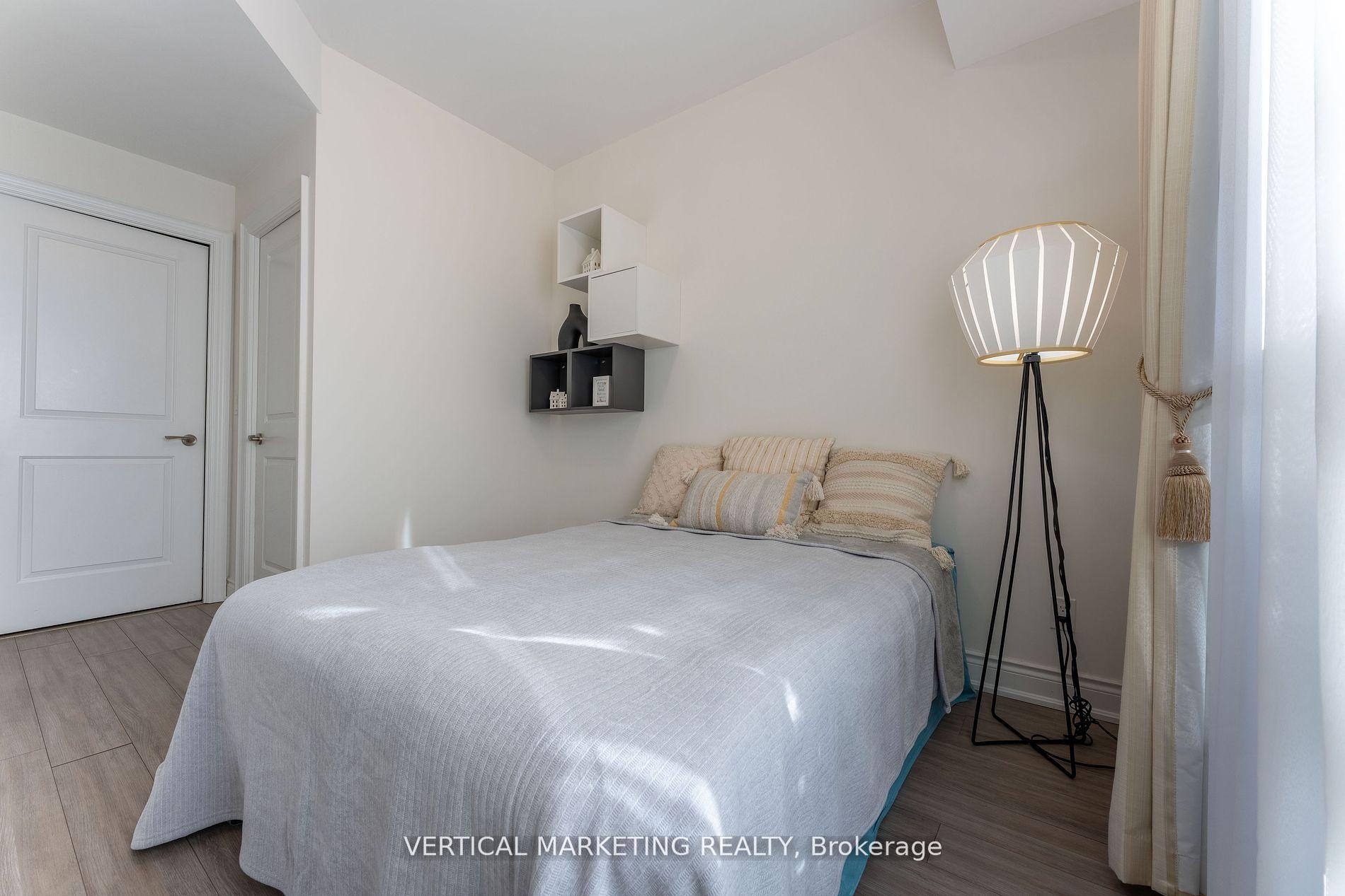 Photo 5 of Unit 520, 33 Clegg Road, Markham, Unionville — HOMEH