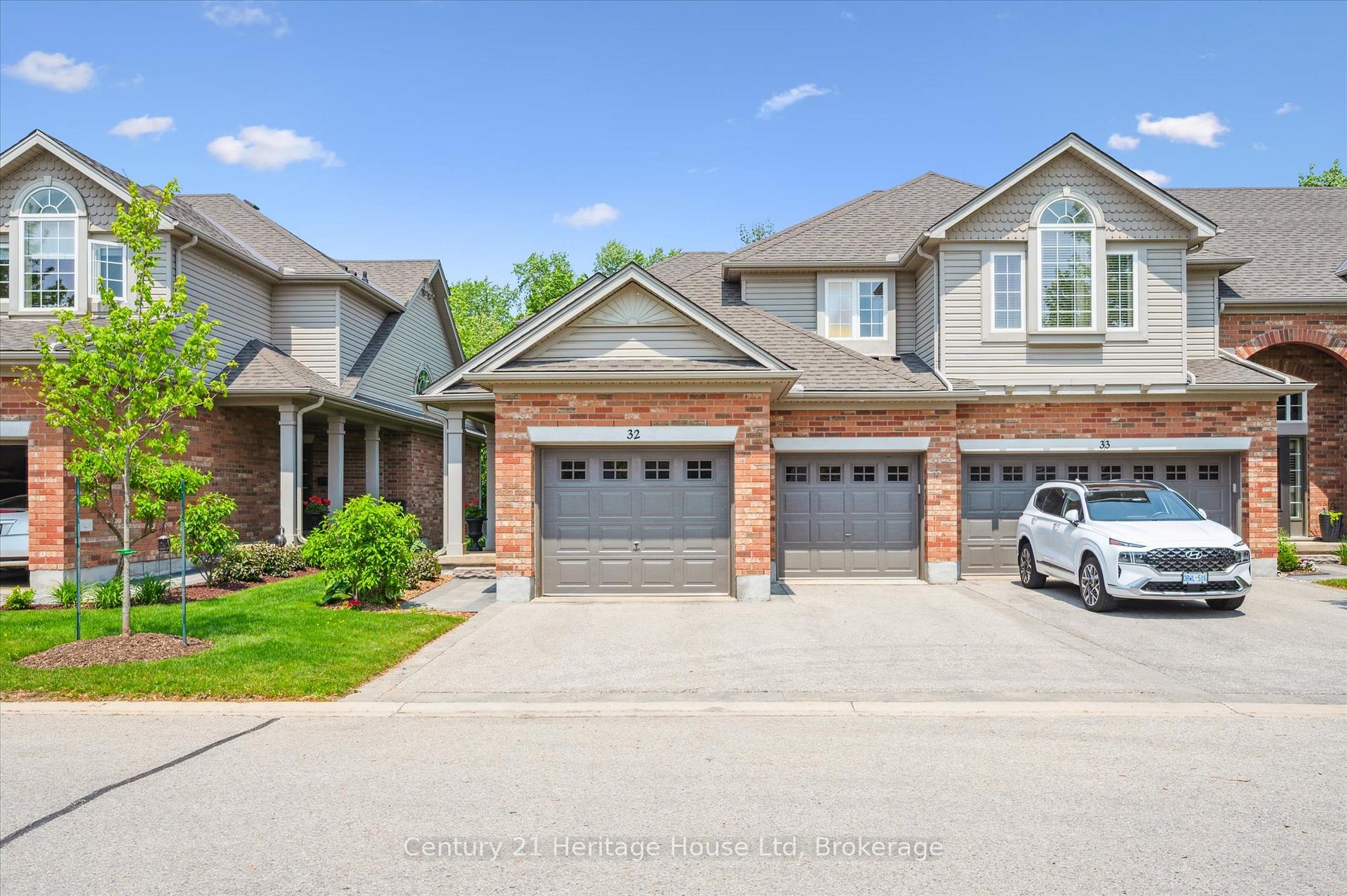 Photo 3 of Unit 32, 755 Willow Road, Guelph, Willow West/Sugarbush/West Acres — HOMEH