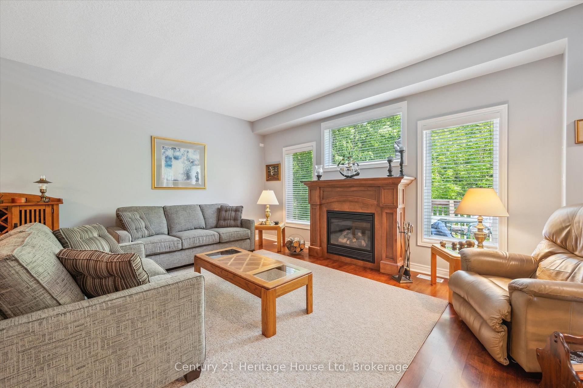 Photo 9 of Unit 32, 755 Willow Road, Guelph, Willow West/Sugarbush/West Acres — HOMEH
