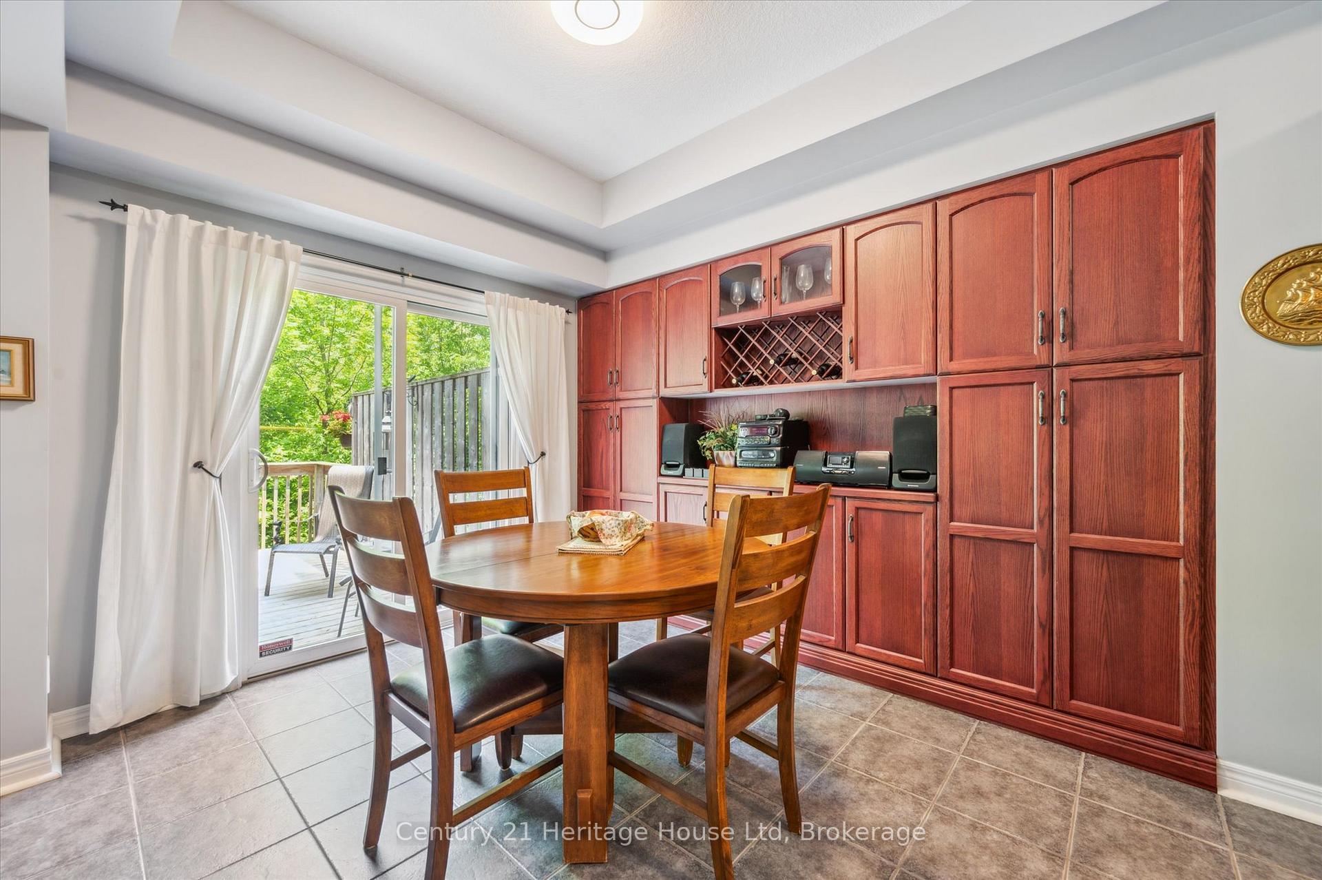 Photo 17 of Unit 32, 755 Willow Road, Guelph, Willow West/Sugarbush/West Acres — HOMEH