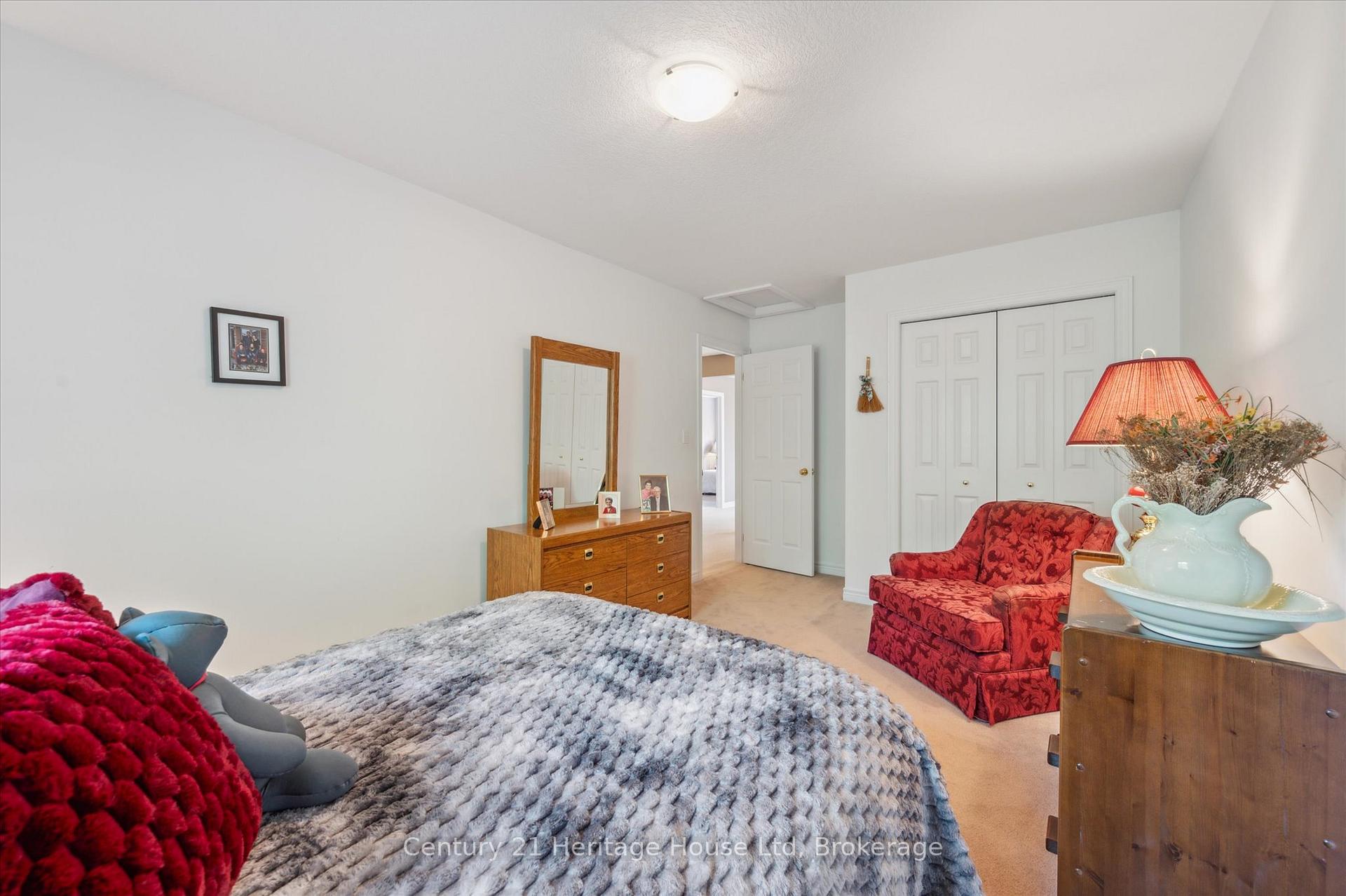 Photo 24 of Unit 32, 755 Willow Road, Guelph, Willow West/Sugarbush/West Acres — HOMEH