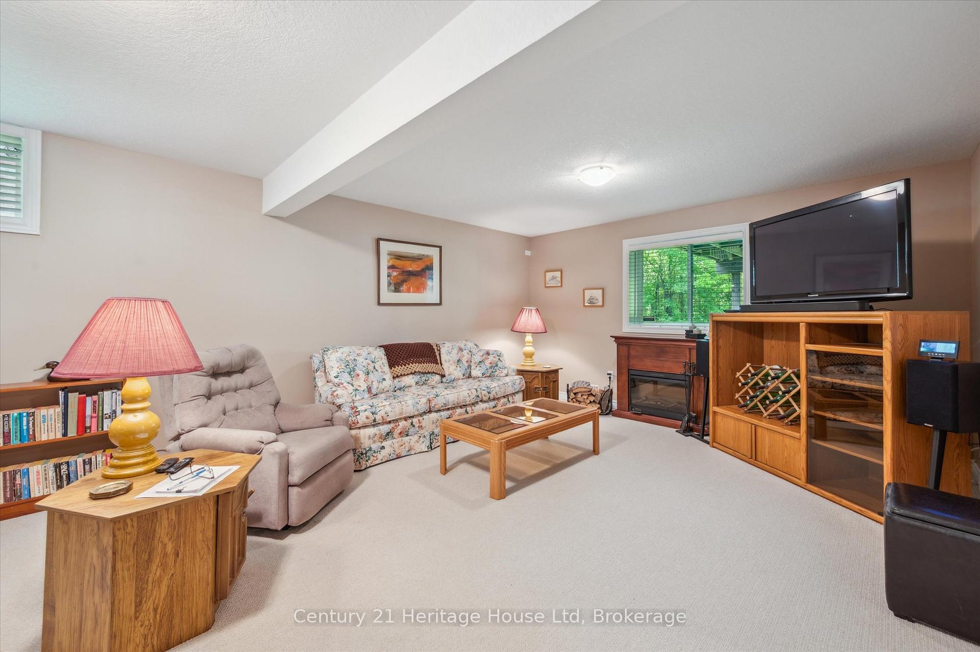 Photo 31 of Unit 32, 755 Willow Road, Guelph, Willow West/Sugarbush/West Acres — HOMEH