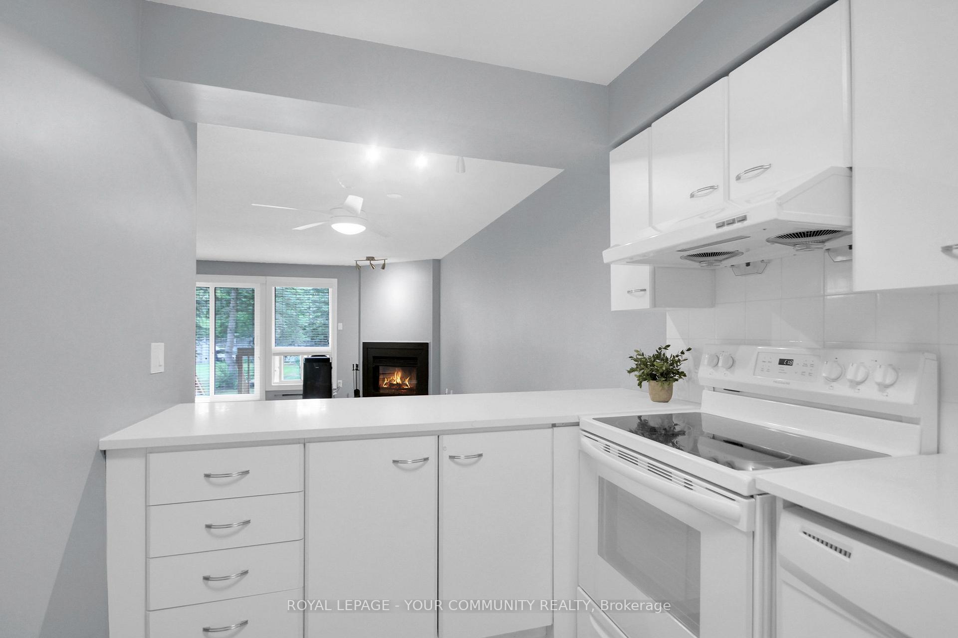Photo 7 of 402 Briston Private, Ottawa, Hunt Club Park — HOMEH