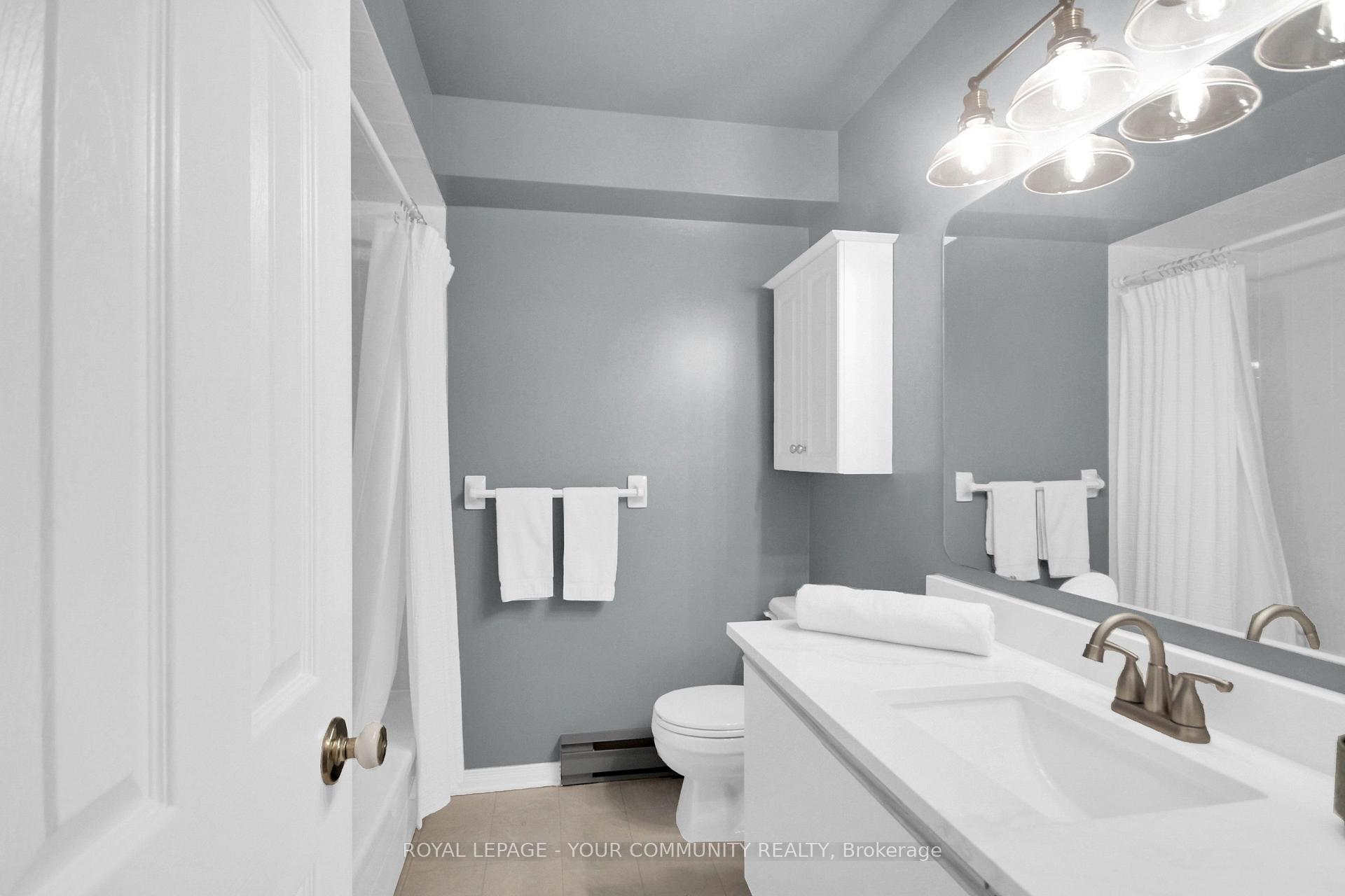 Photo 18 of 402 Briston Private, Ottawa, Hunt Club Park — HOMEH