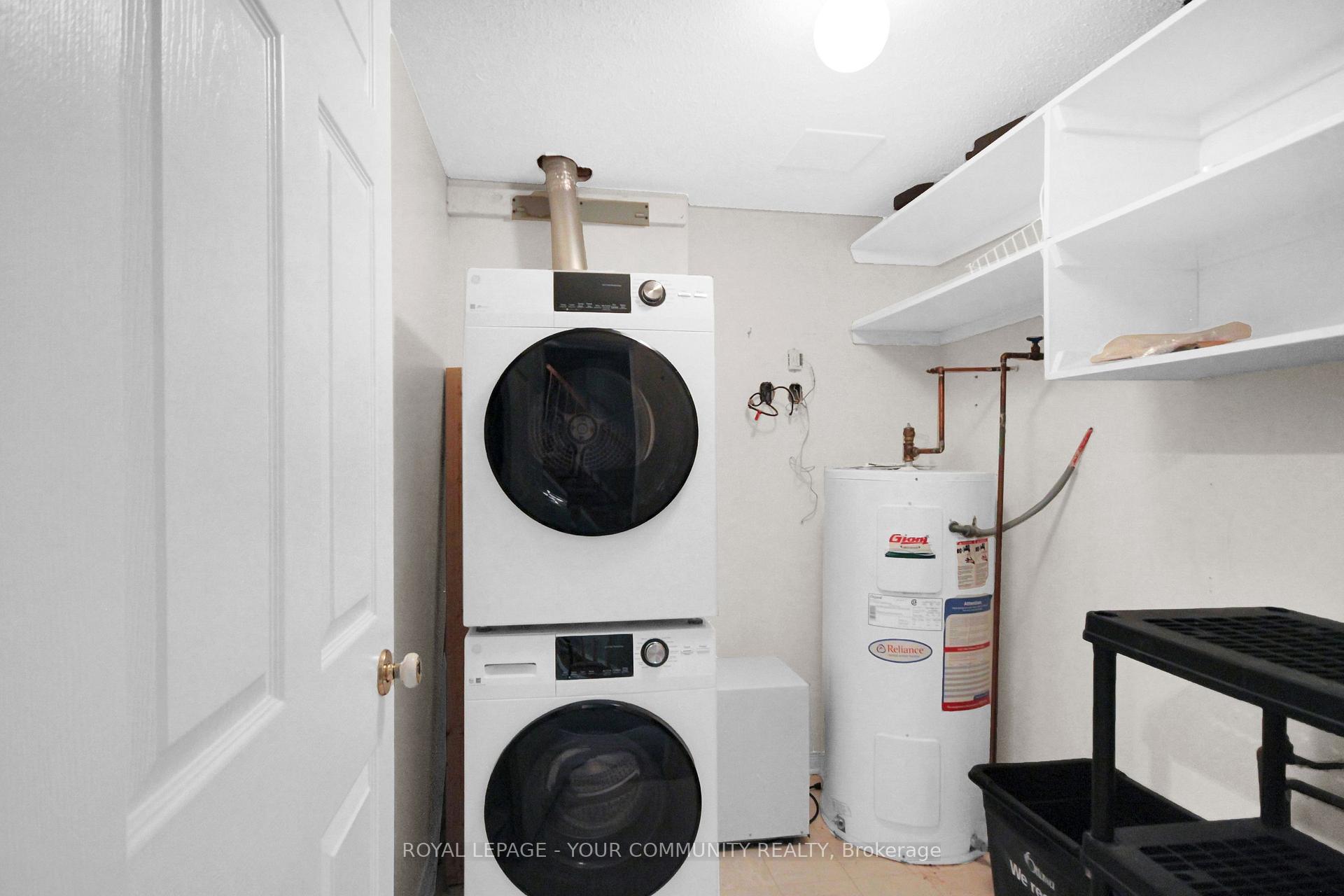 Photo 22 of 402 Briston Private, Ottawa, Hunt Club Park — HOMEH